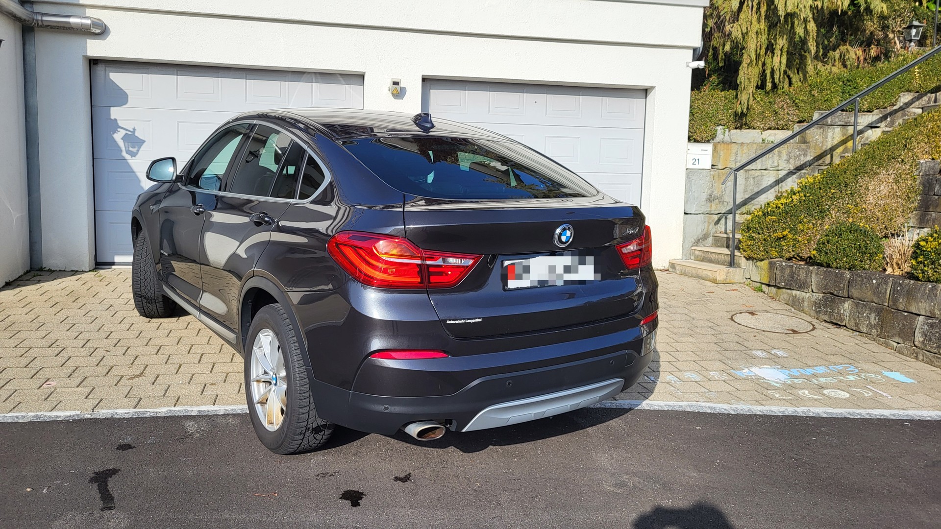 BMW 20d xDrive-image-1