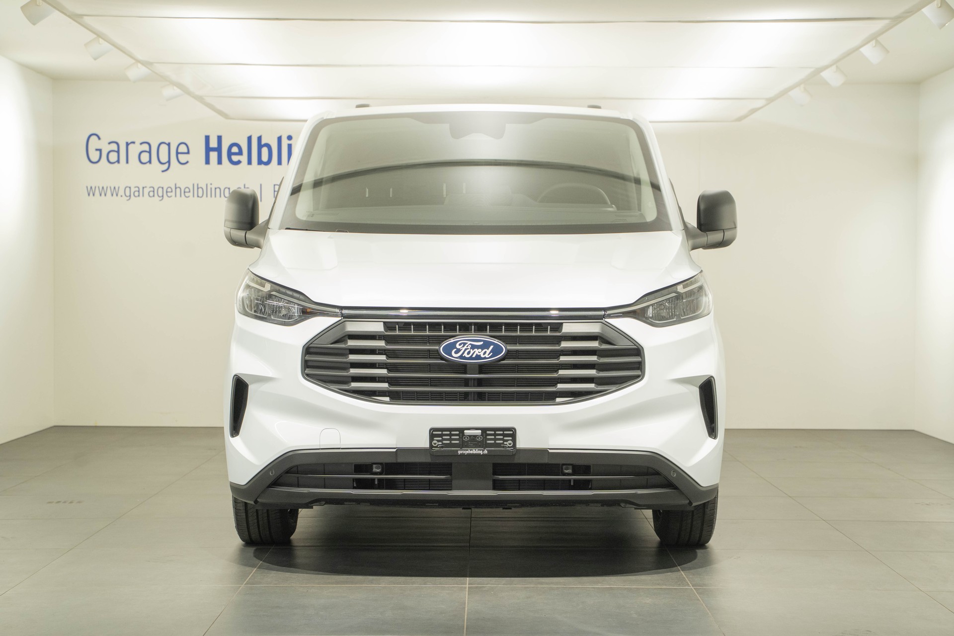 FORD Transit C Van 320 L1 2.0 EcoBlue 136 Trend-showroom-element-1