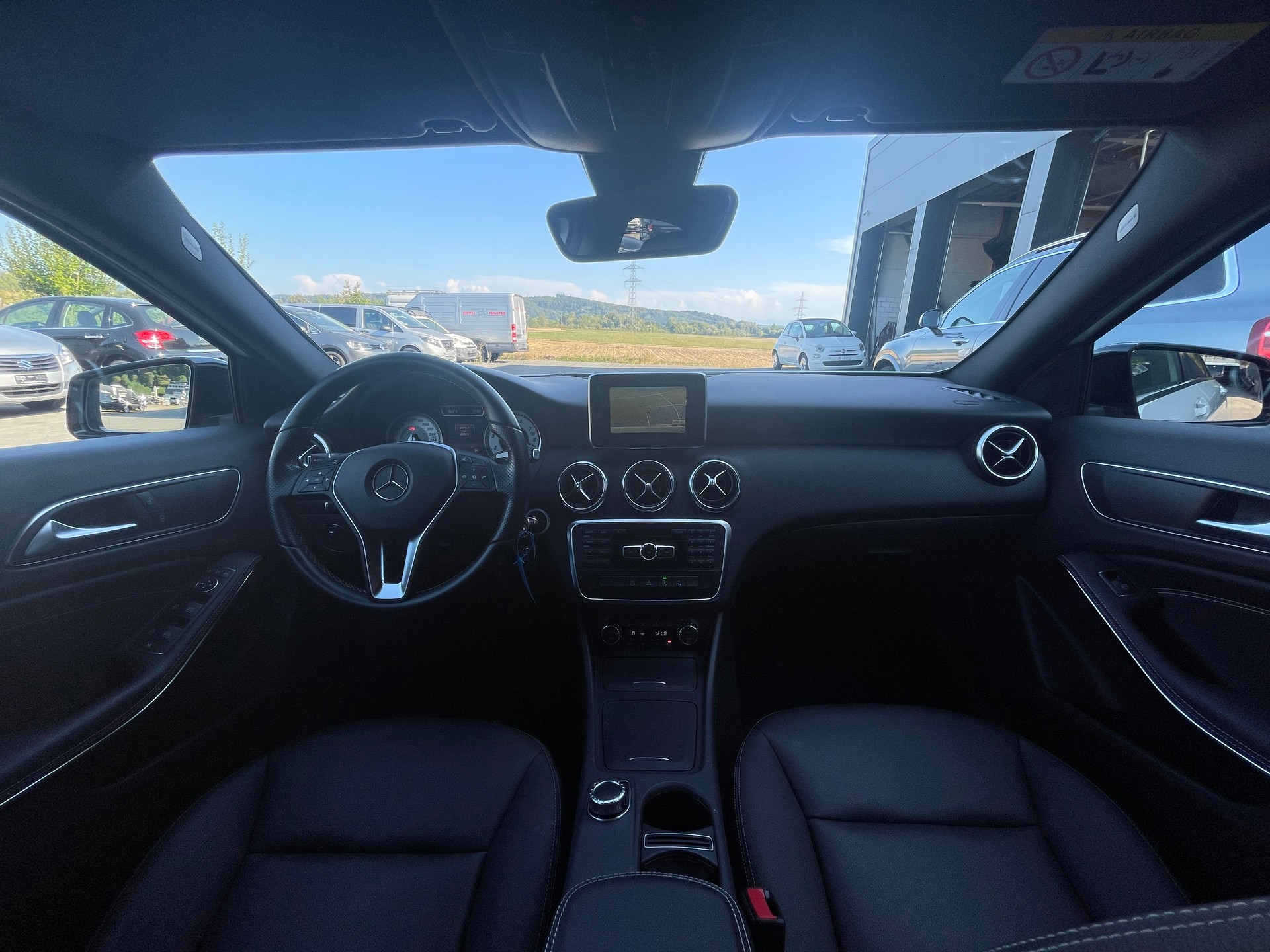MERCEDES-BENZ A 200 Night Star 7G-DCT-image-7