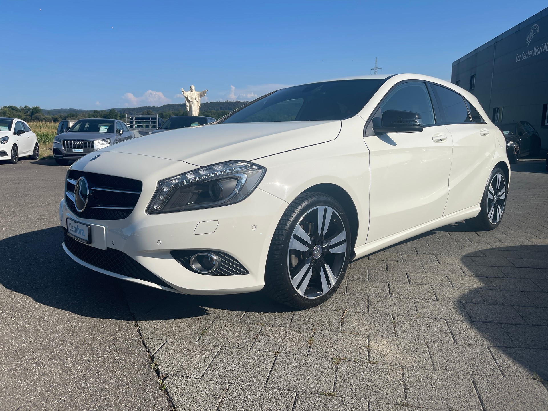 MERCEDES-BENZ A 200 Night Star 7G-DCT-image-1