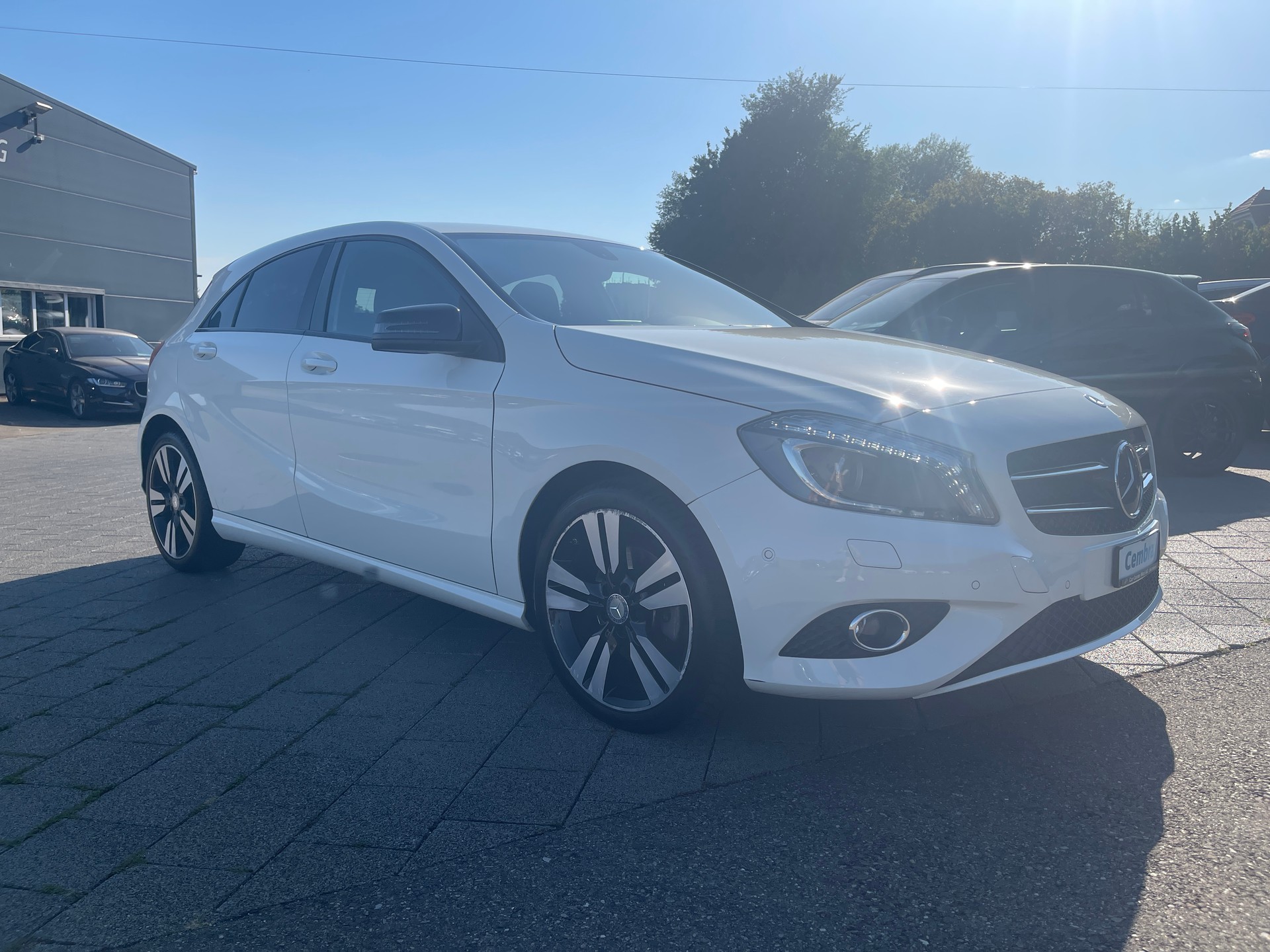 MERCEDES-BENZ A 200 Night Star 7G-DCT-image-4
