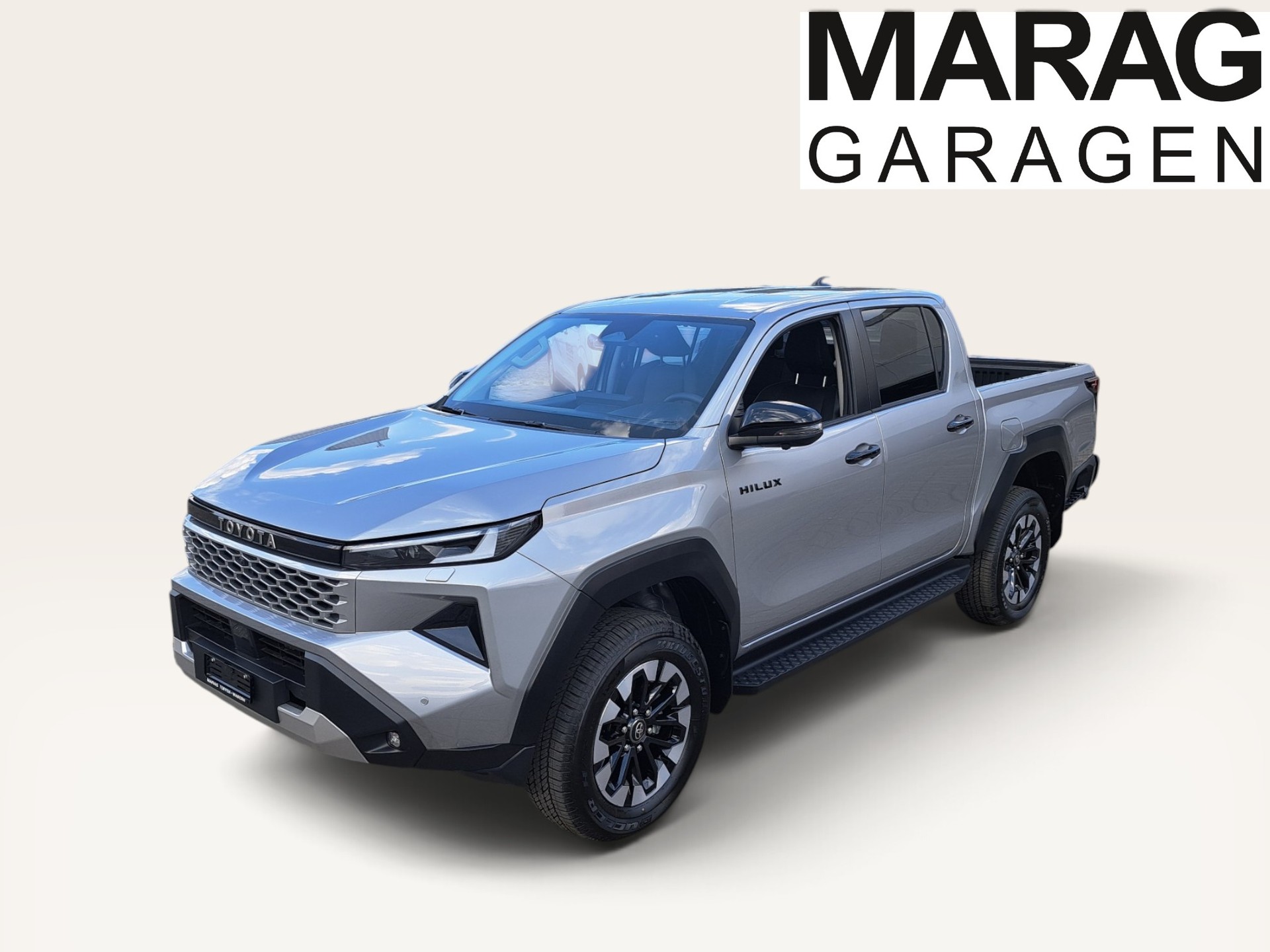 TOYOTA Hilux 2.8d MHEV Invincible Double Cab 4x4-image-1