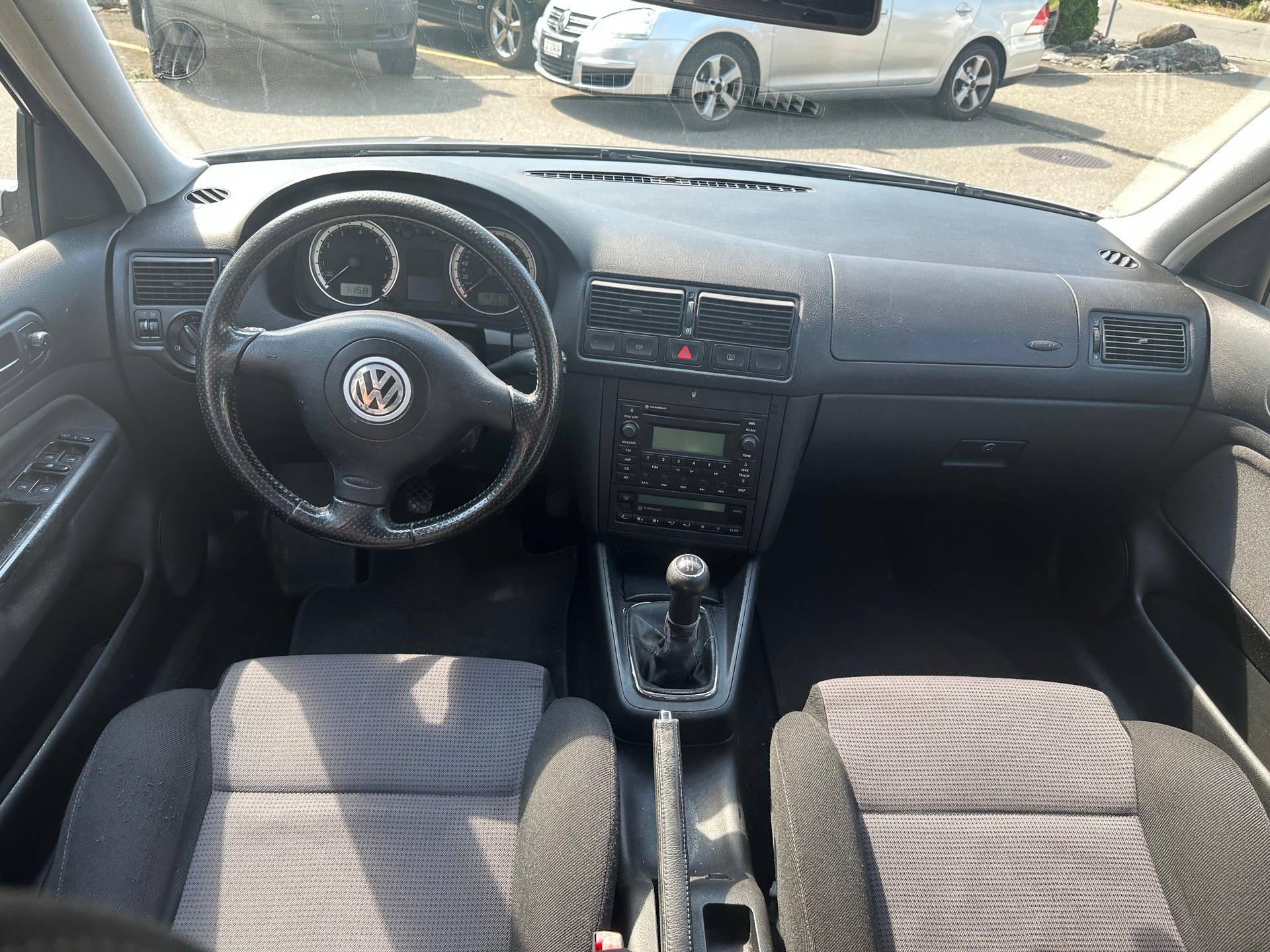 VW Golf Variant 1.6 16V FSI Comfortline-image-7