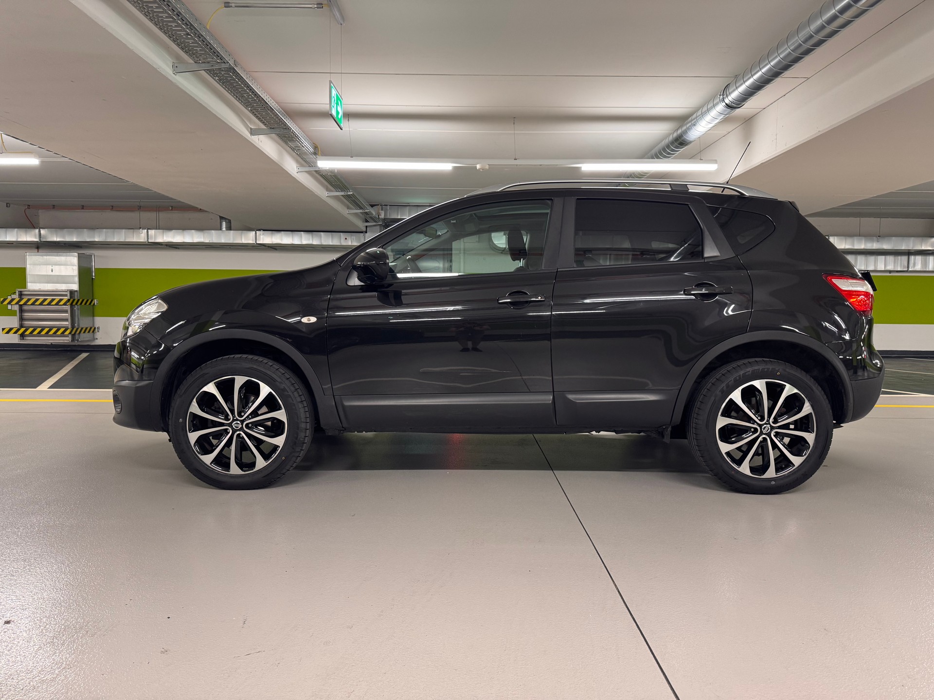 NISSAN Qashqai 2.0 4WD acenta-image-7
