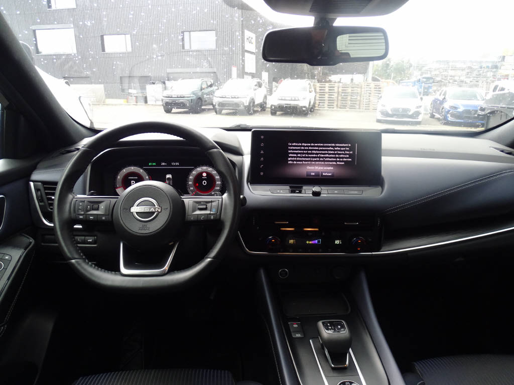 NISSAN Qashqai 1.3 DIG-T 158 Tekna+ 4x4-image-7