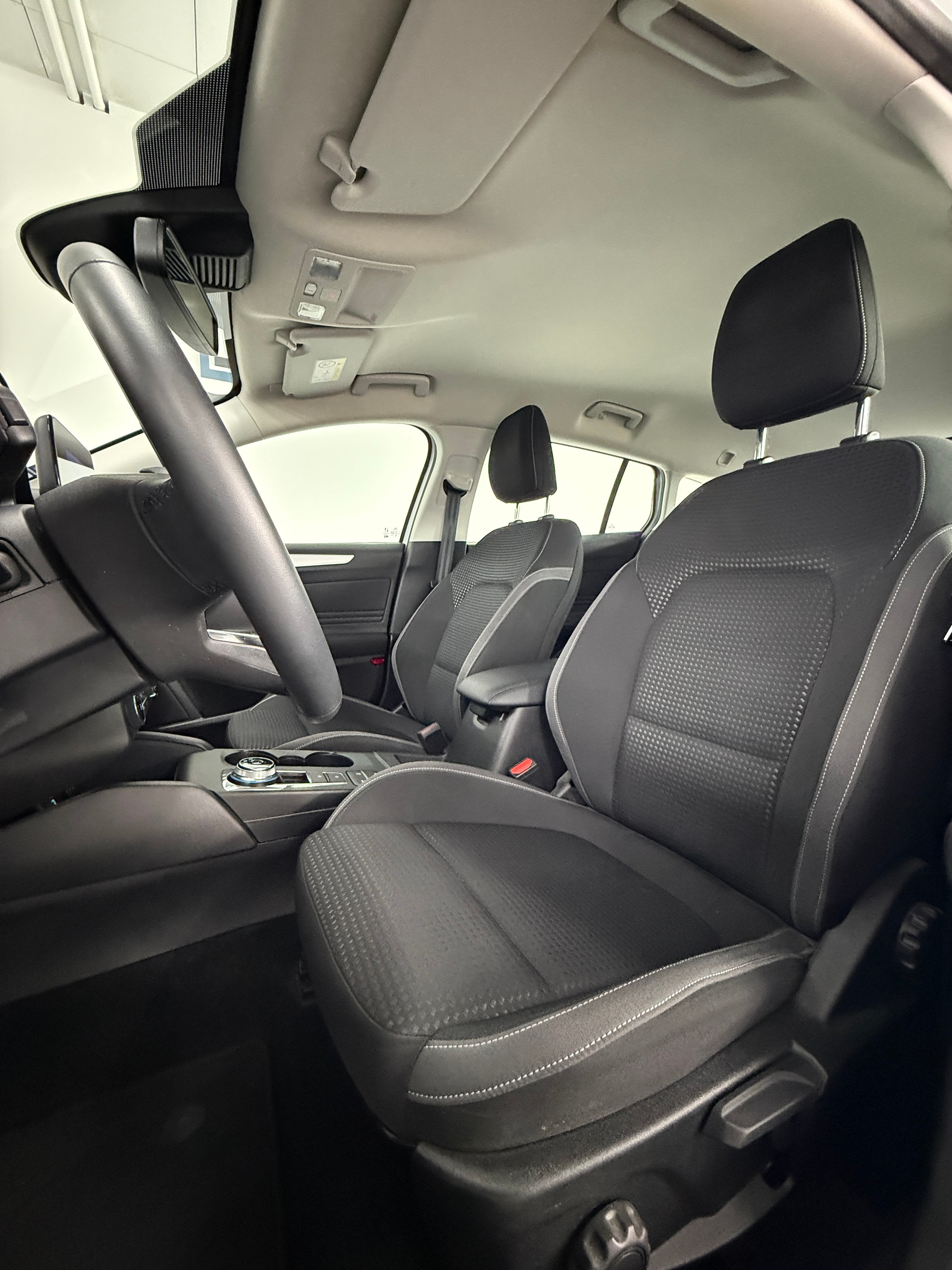 FORD Focus 1.5 TDCi Titanium Automatic-image-4