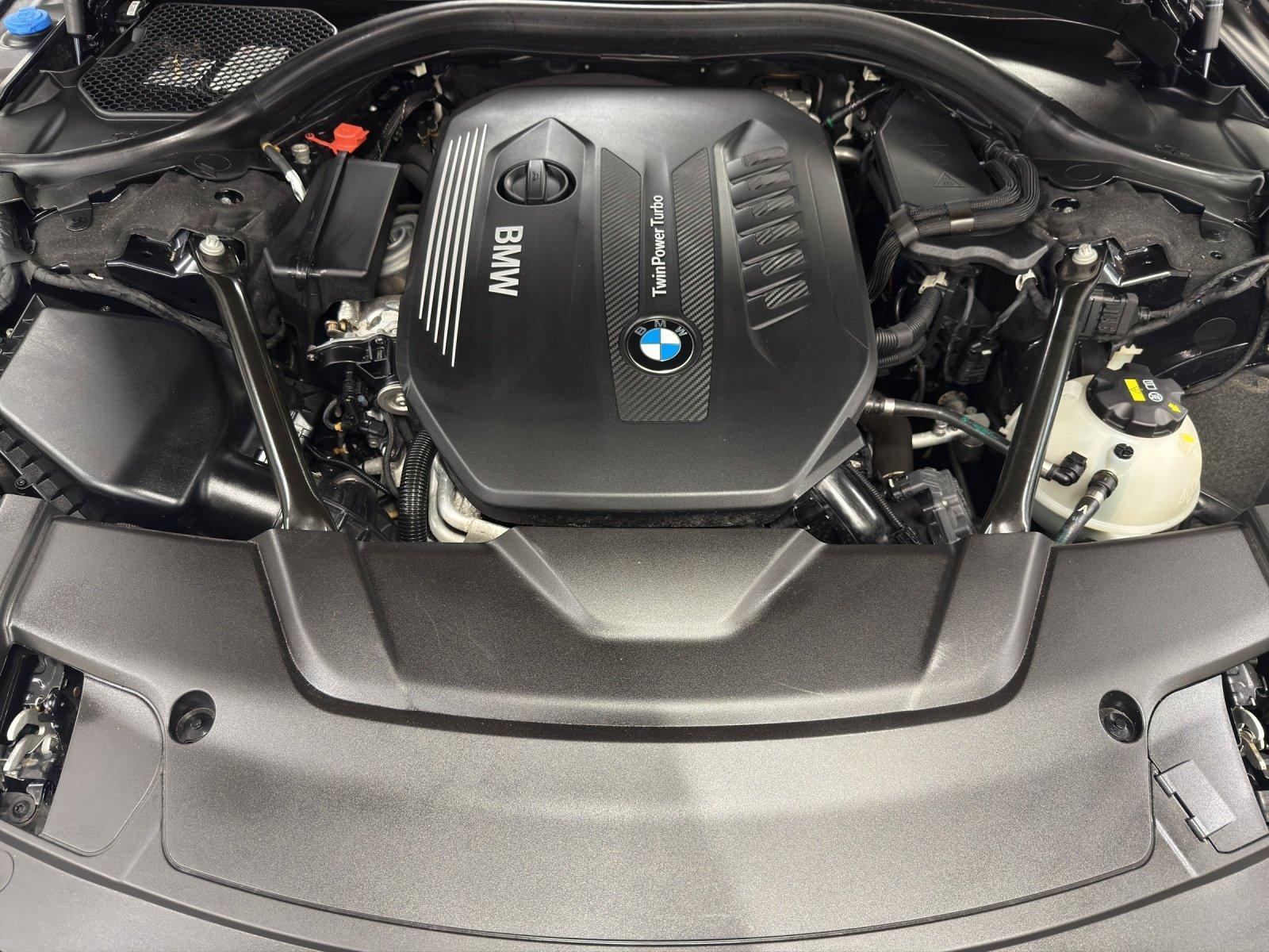 BMW 740d xDrive-image-23