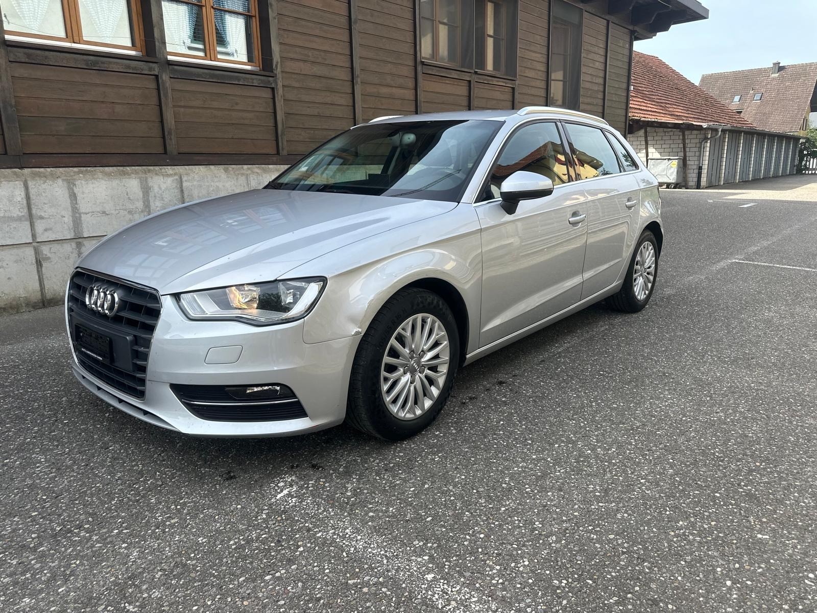 AUDI A3 Sportback 1.4 TFSI Ambiente-image-1