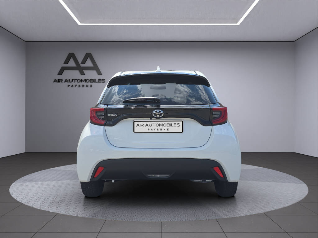 TOYOTA Yaris 1.5 VVT-iE Trend-image-6