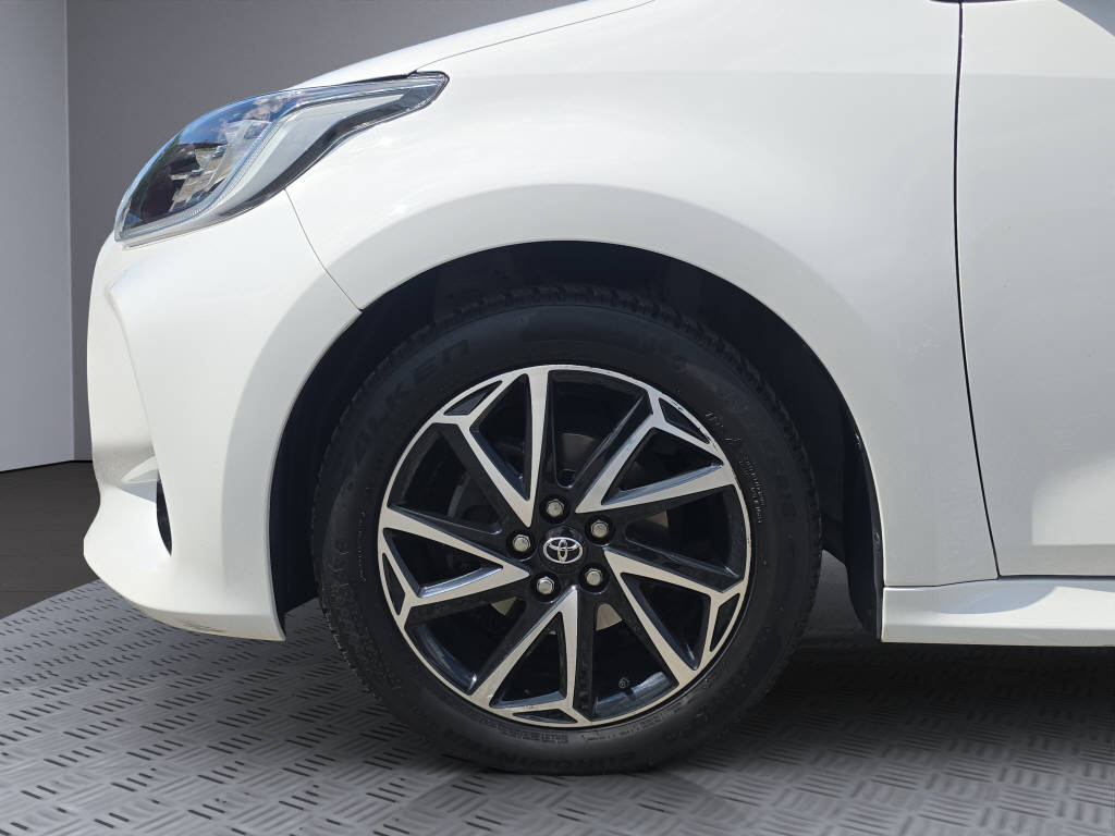 TOYOTA Yaris 1.5 VVT-iE Trend-image-13