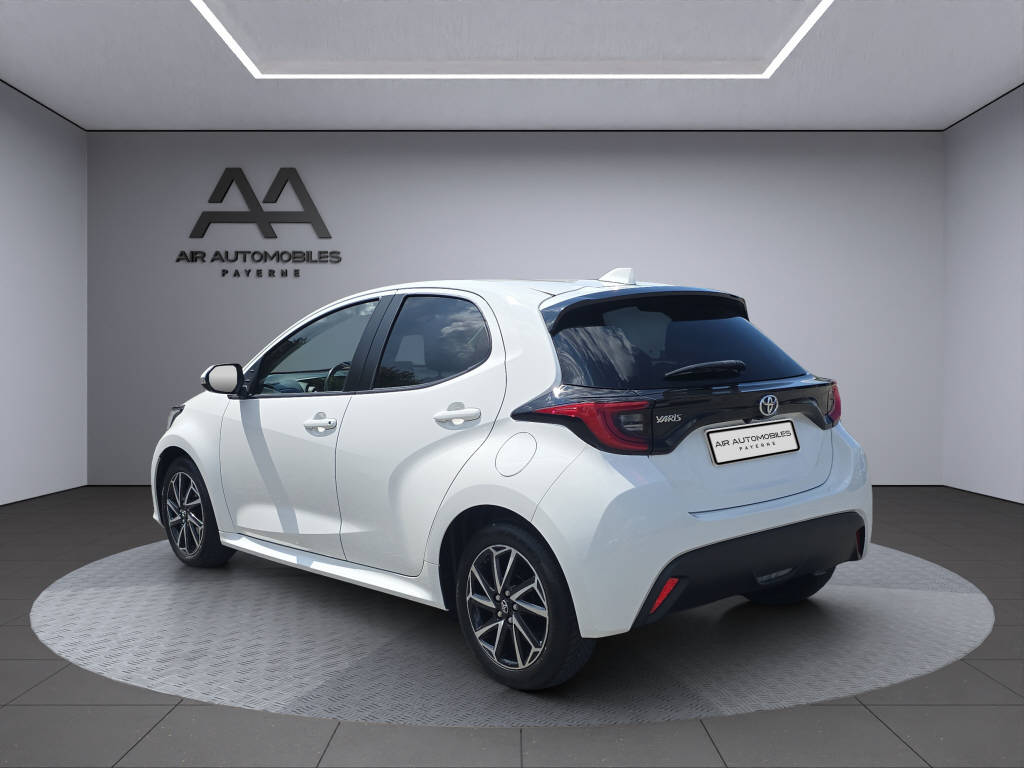 TOYOTA Yaris 1.5 VVT-iE Trend-image-5