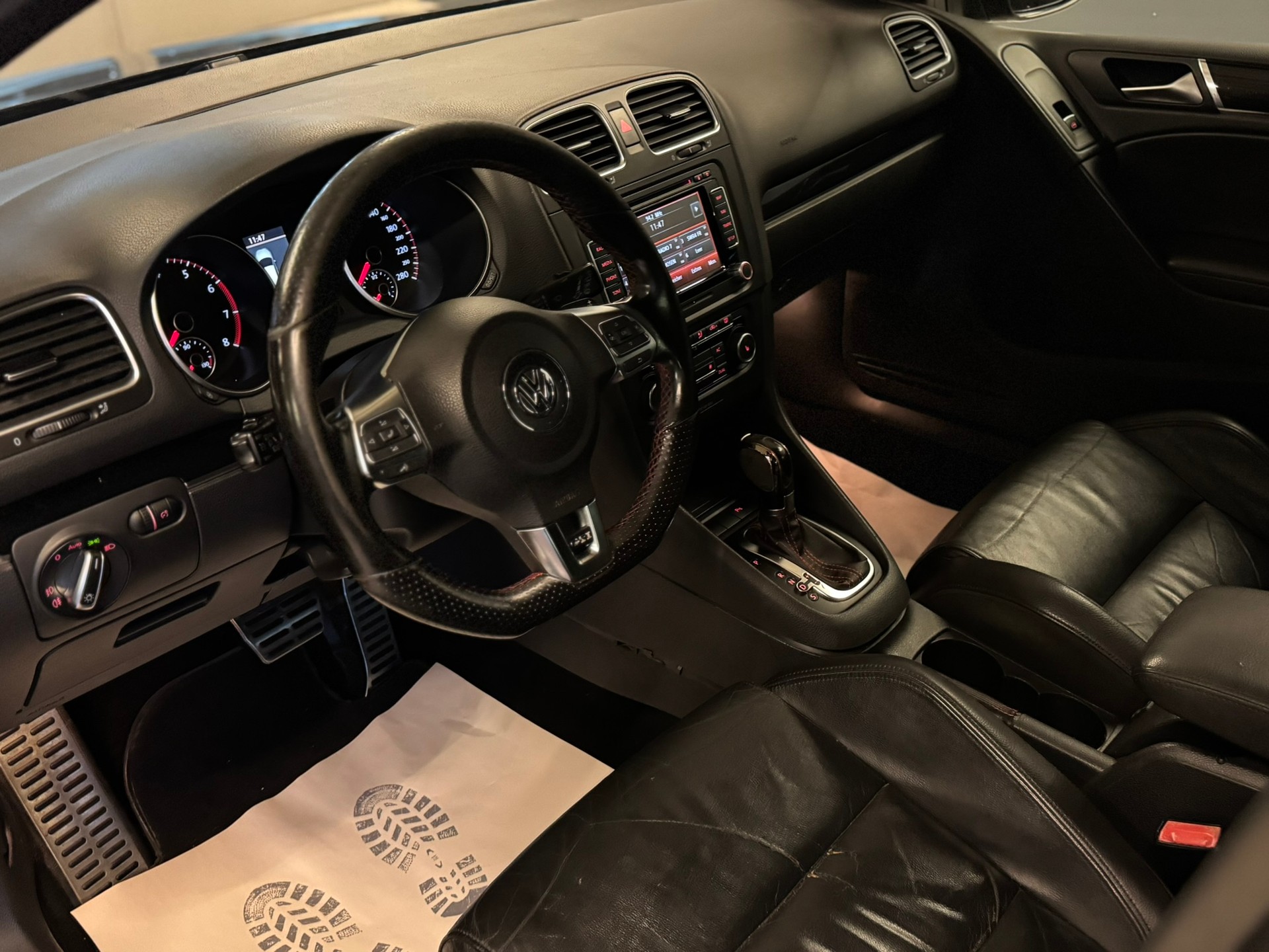 VW Golf 2.0 TSI GTI DSG-image-8