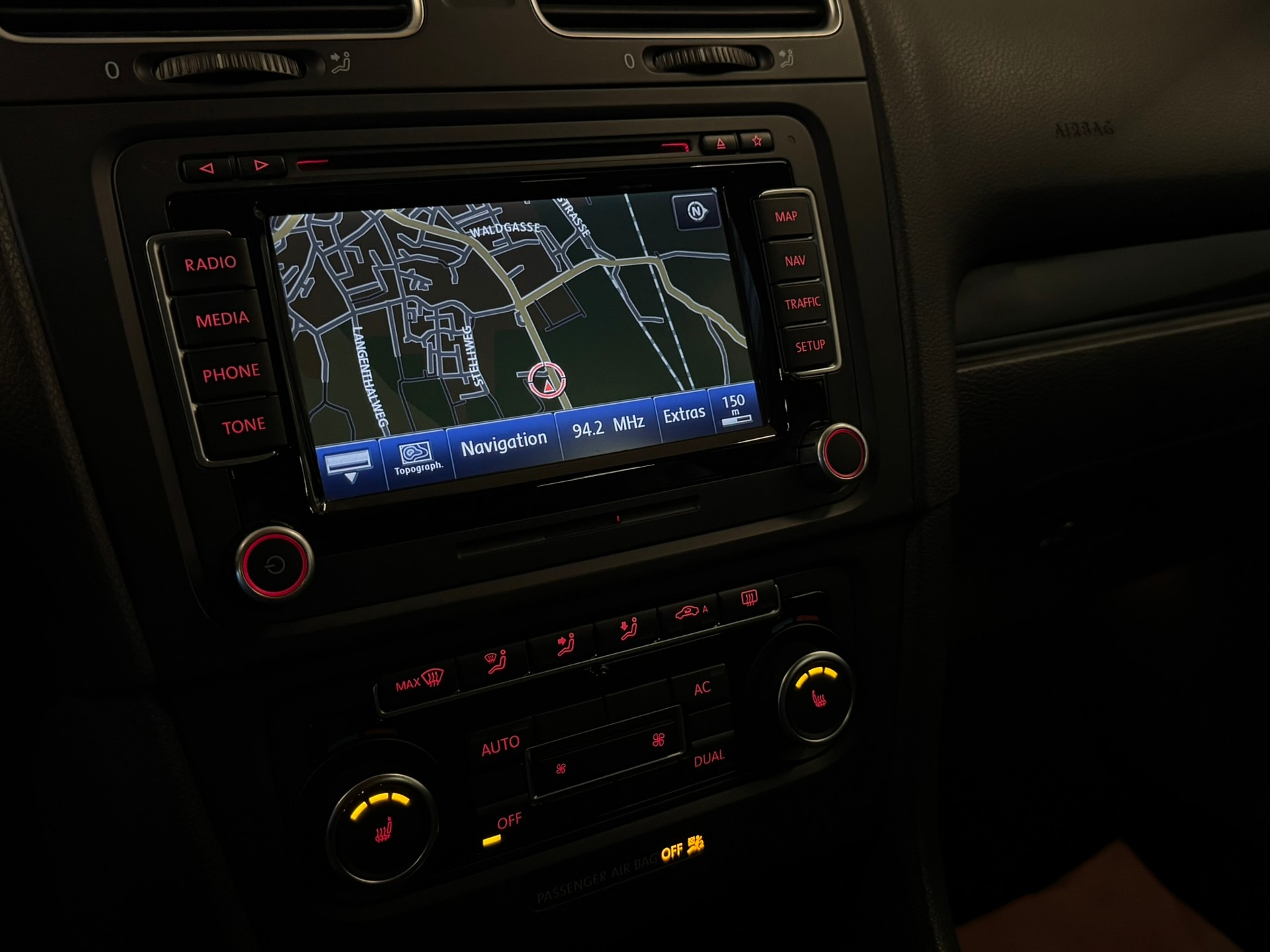 VW Golf 2.0 TSI GTI DSG-image-18