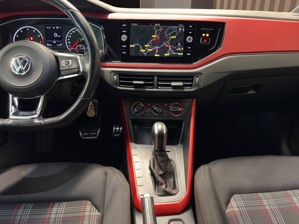 VW Polo 2.0 TSI GTI DSG-image-14