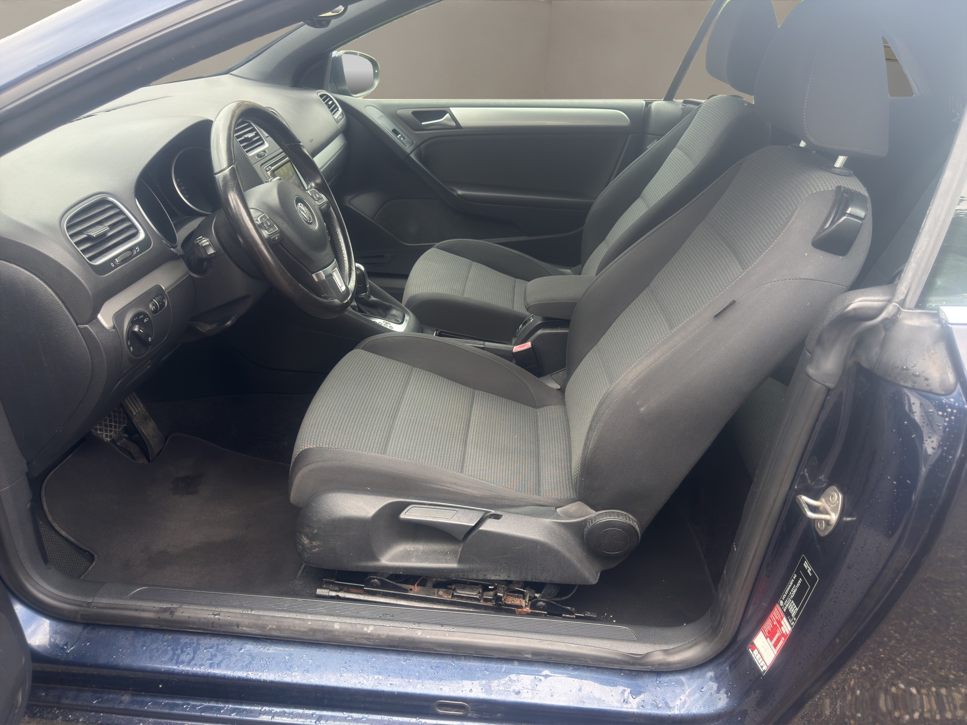 VW Golf Cabrio 1.4 TSI Design DSG-image-8
