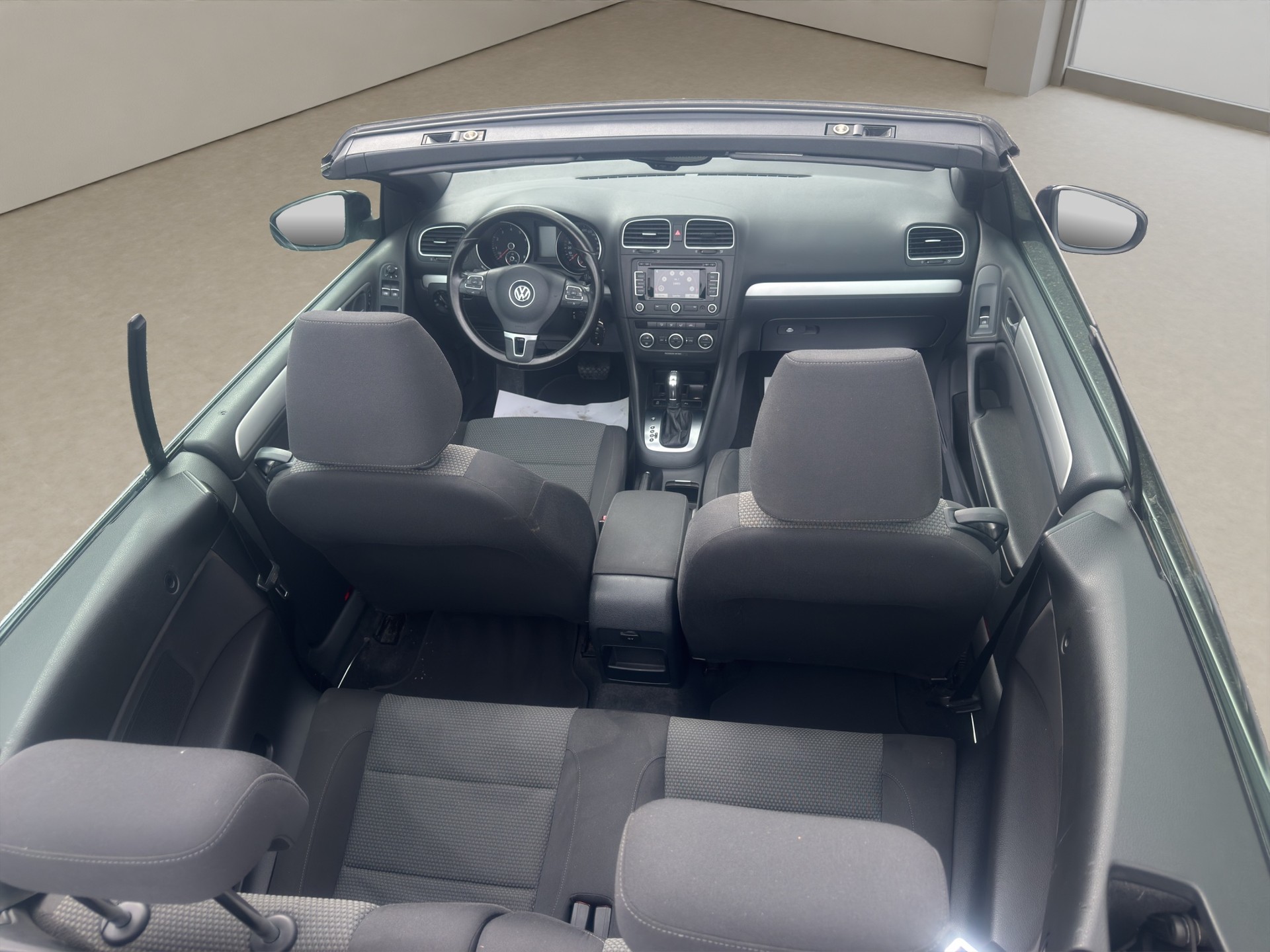 VW Golf Cabrio 1.4 TSI Design DSG-image-11