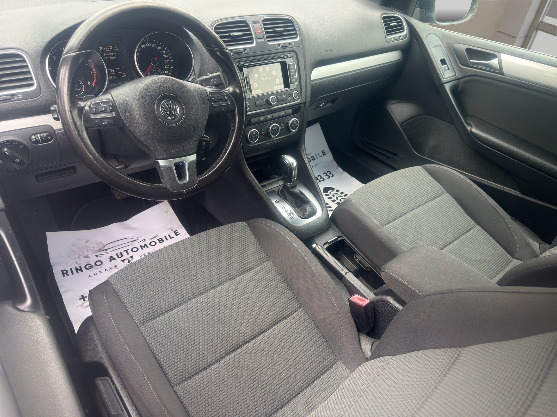 VW Golf Cabrio 1.4 TSI Design DSG-image-10