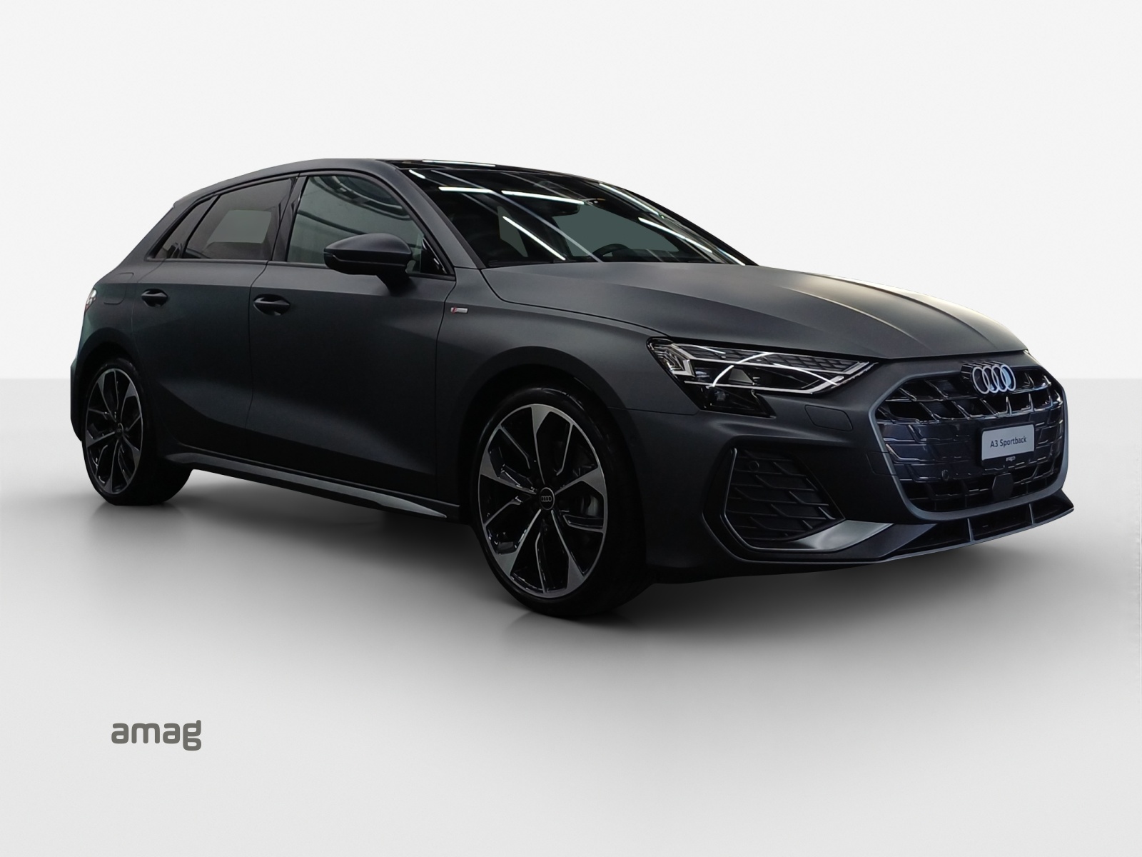 AUDI A3 Sportback TFSI 110 kW S line Attraction S tronic-image-5