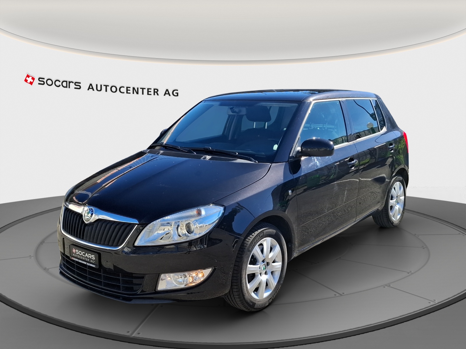 SKODA Fabia 1.2 TSI Ambition Plus // MFK 04.03.2026 // Bremsen vo+hi komplett NEU // 8-fach bereift-image-0