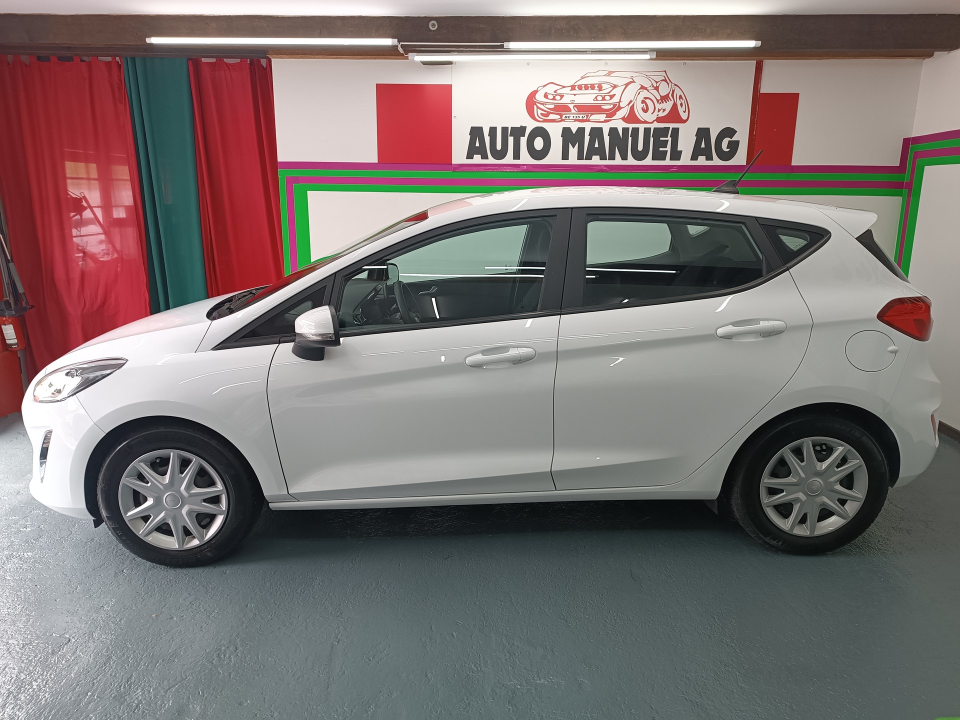 FORD Fiesta 1.0 SCTi Cool & Connect-image-3