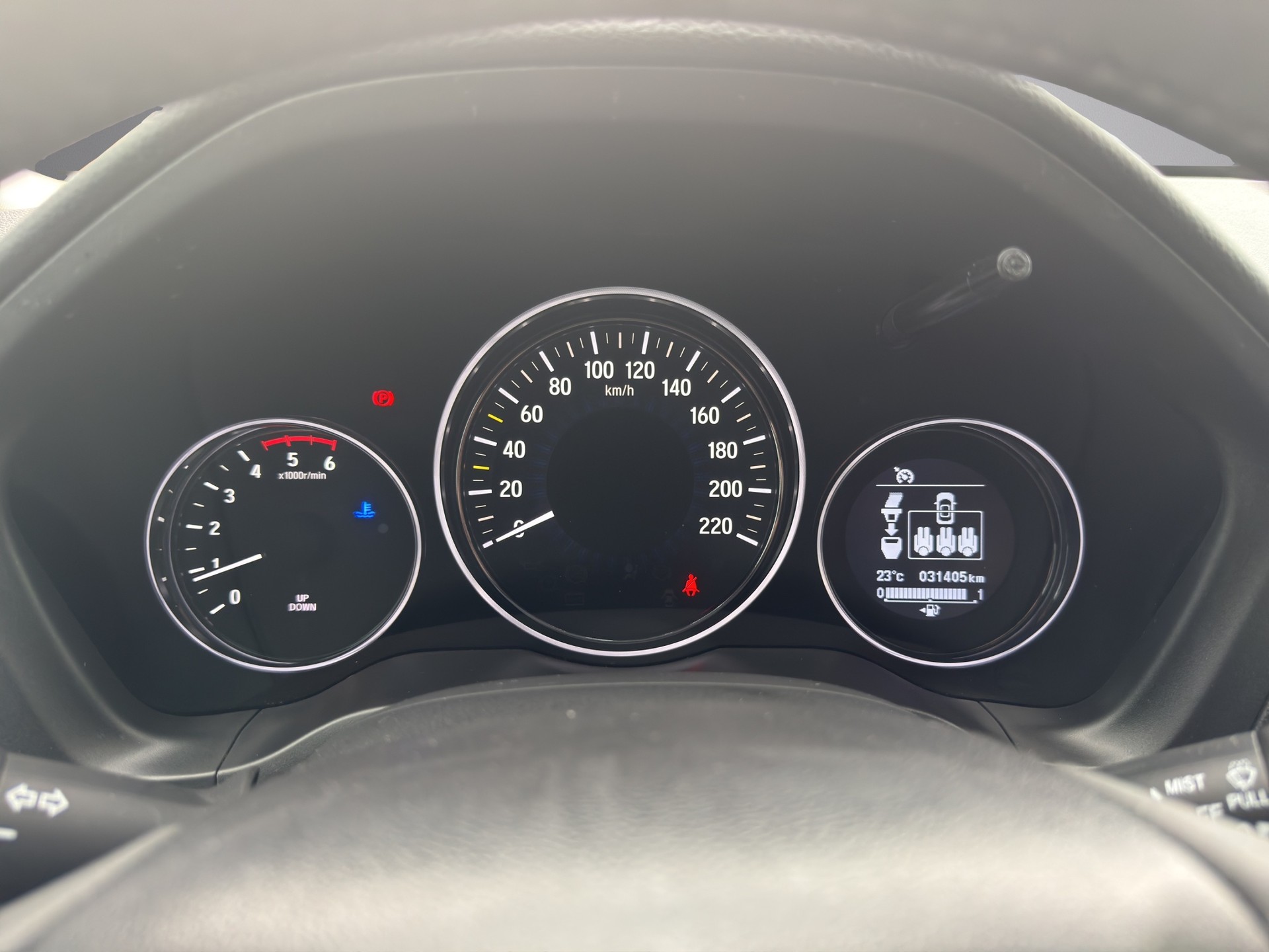 HONDA HR-V 1.6i-DTEC Elegance-image-10