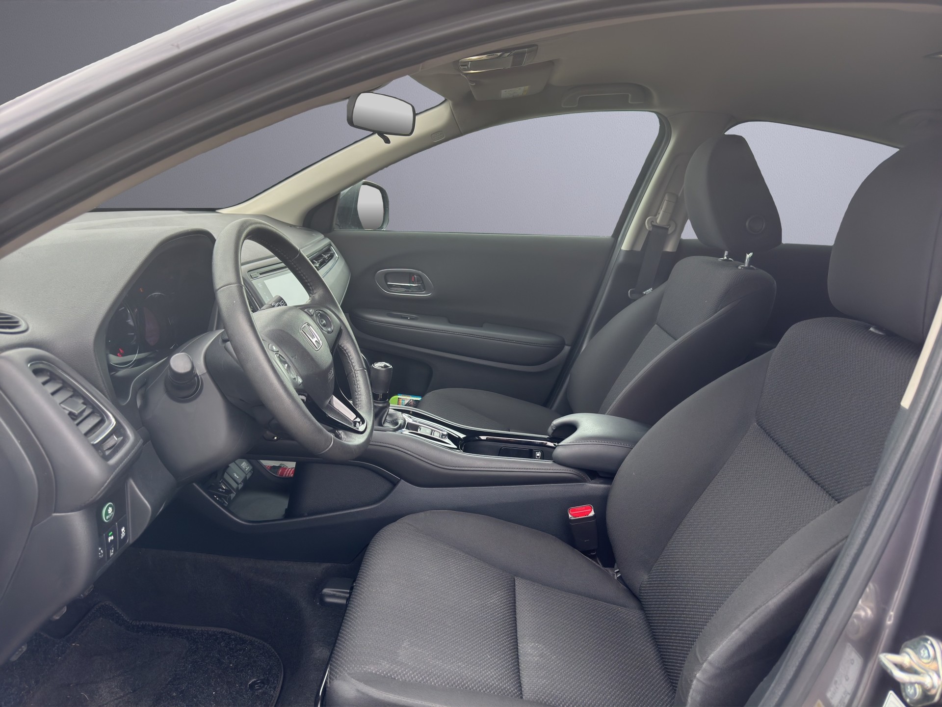 HONDA HR-V 1.6i-DTEC Elegance-image-11