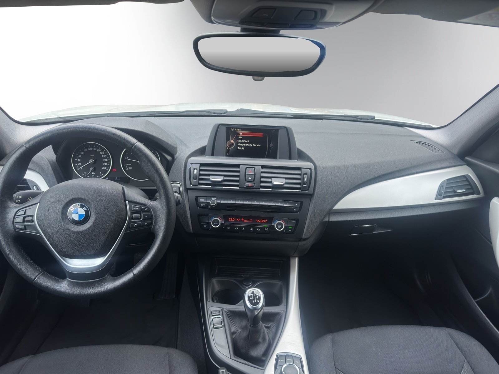 BMW 116i | Bi-Xenon | Kurvenlicht | Klimaautomatik | Tempomat | Sport-Leder | DAB+-image-10