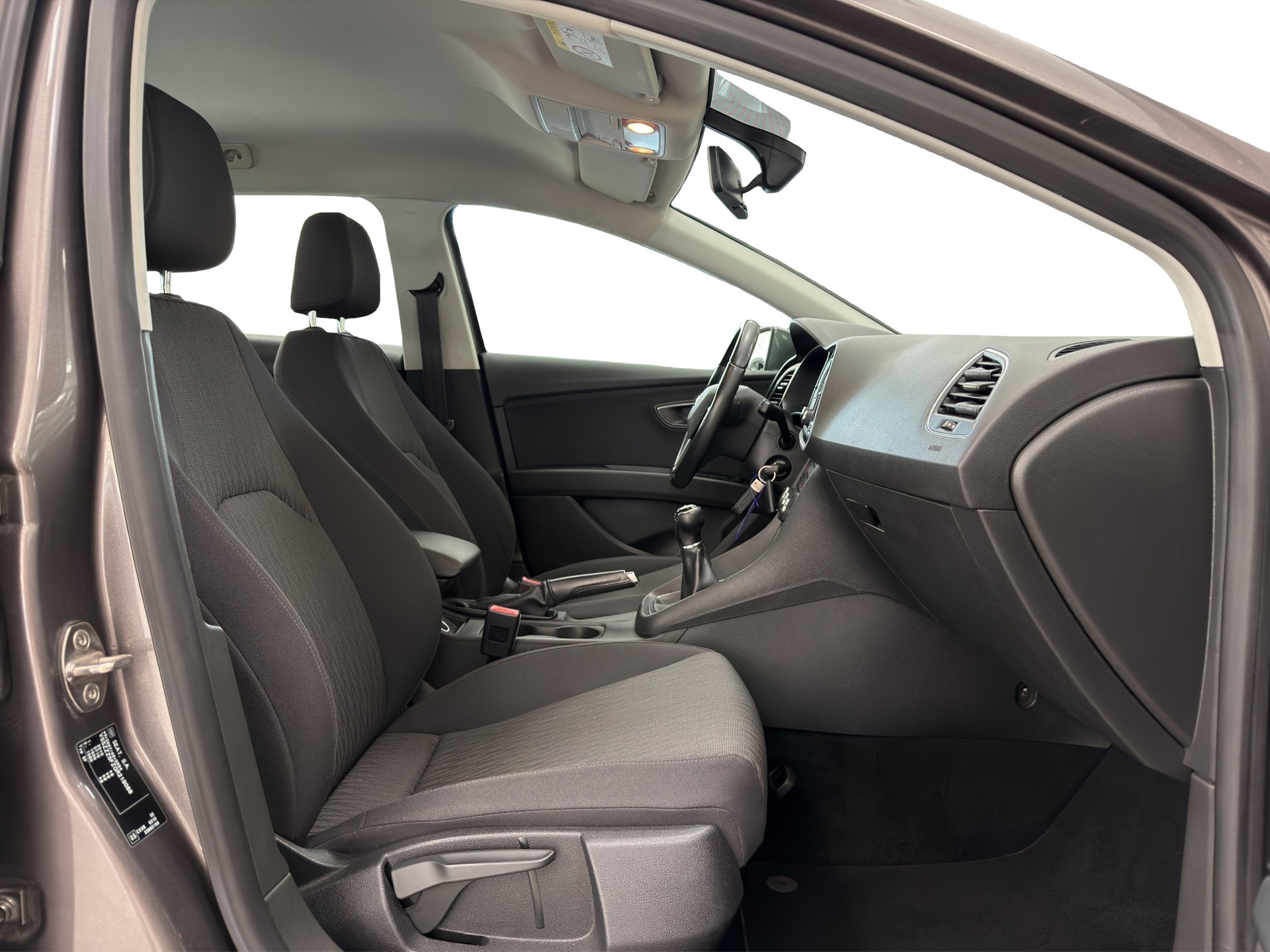 SEAT Leon ST 1.6 TDI Style 4Drive-image-7