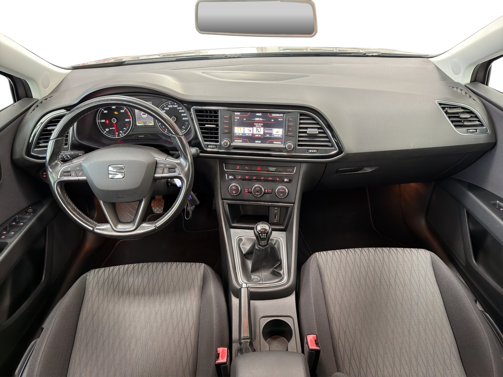 SEAT Leon ST 1.6 TDI Style 4Drive-image-16