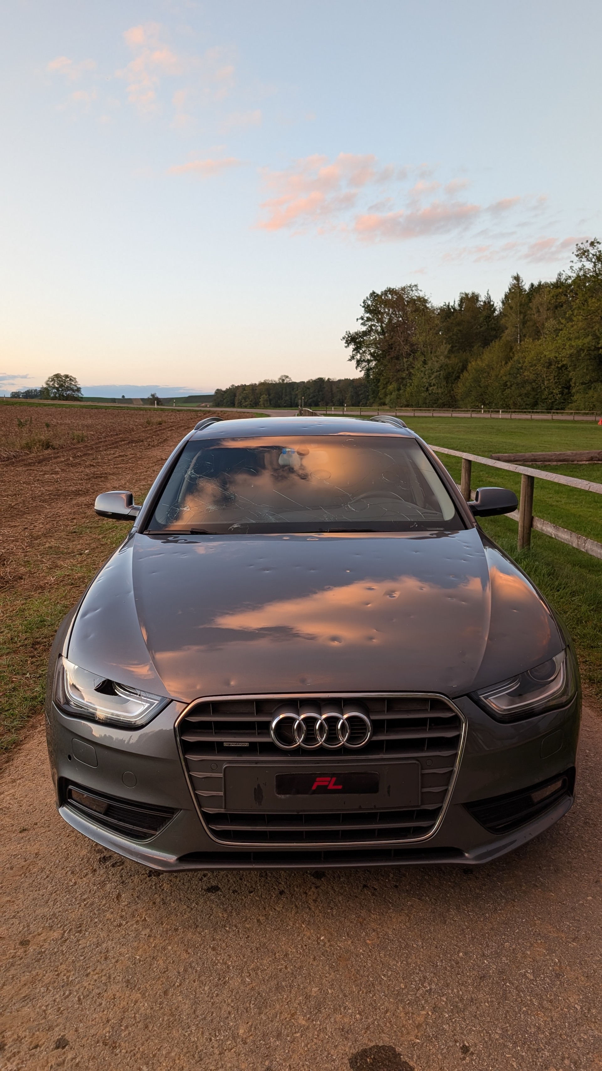 AUDI A4 Avant 2.0 TDI quattro S-tronic-image-4