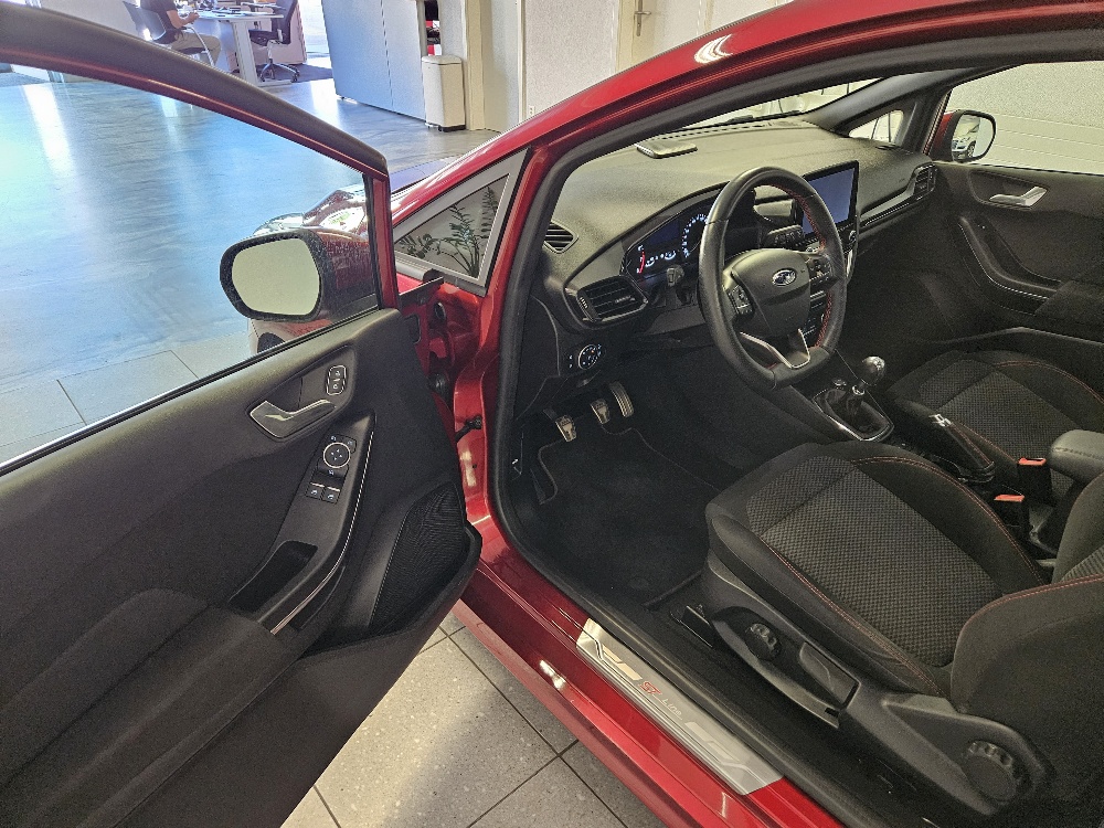 FORD Fiesta 1.0 SCTi ST Line-image-8