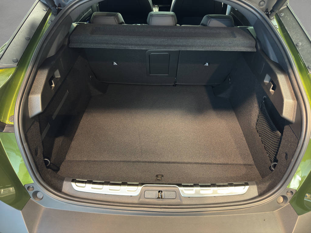 PEUGEOT 408 1.2 Hybrid GT-image-11