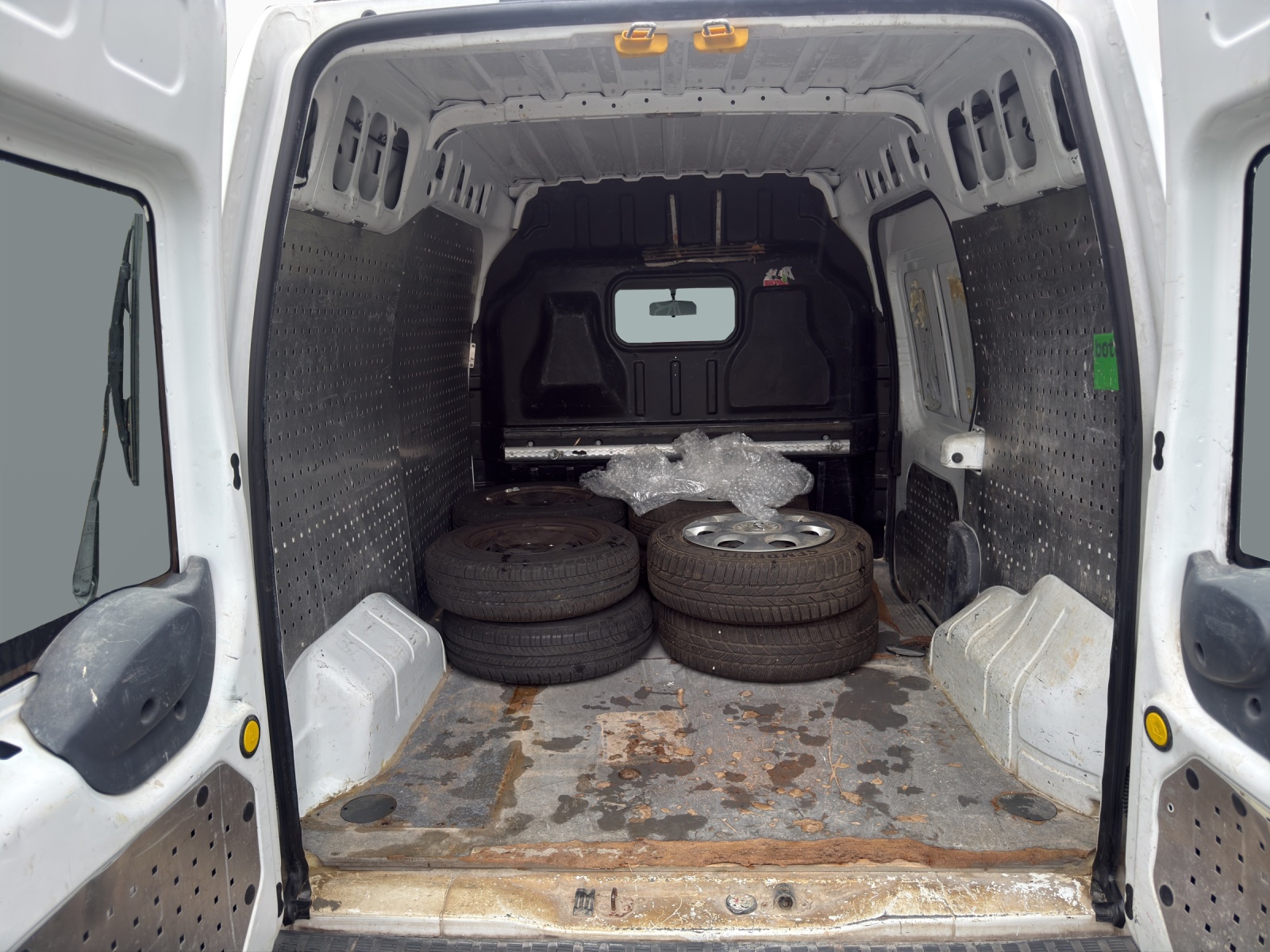 FORD Transit Connect Van T230 1.8 TDCi L Trend-image-17