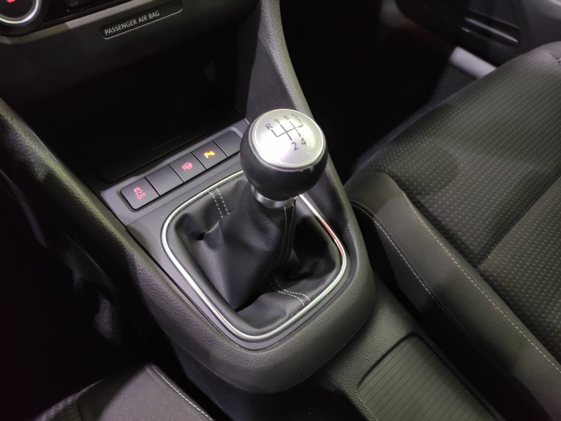 VW Golf VI 1.6 TDI CR Team-image-12