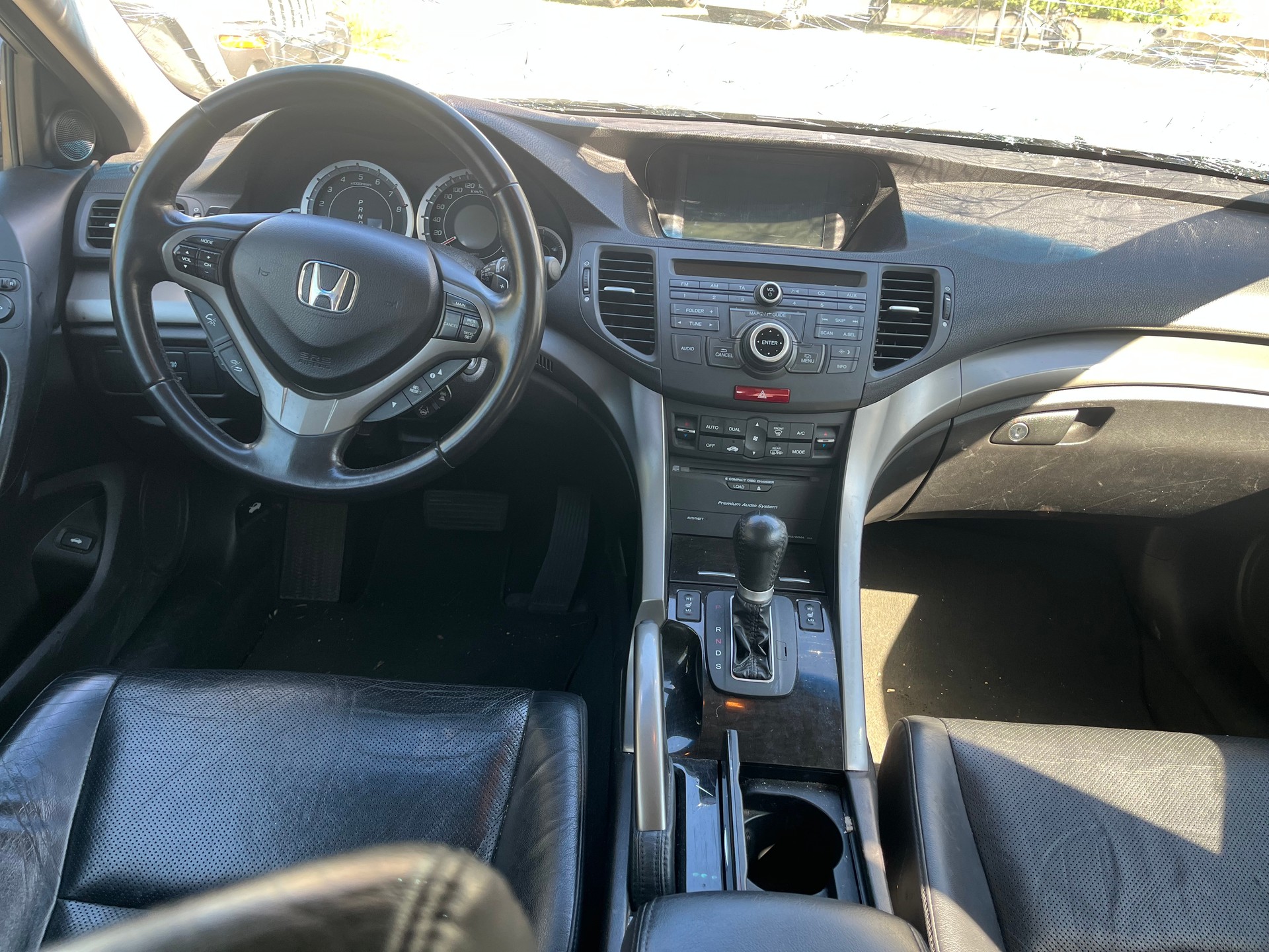 HONDA Accord 2.4i 16V Executive Automatic-image-8