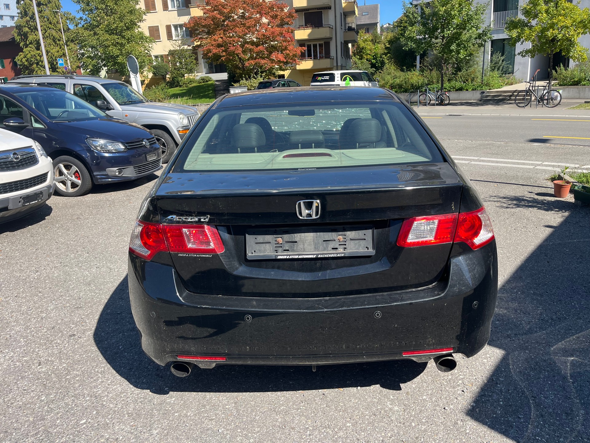 HONDA Accord 2.4i 16V Executive Automatic-image-3