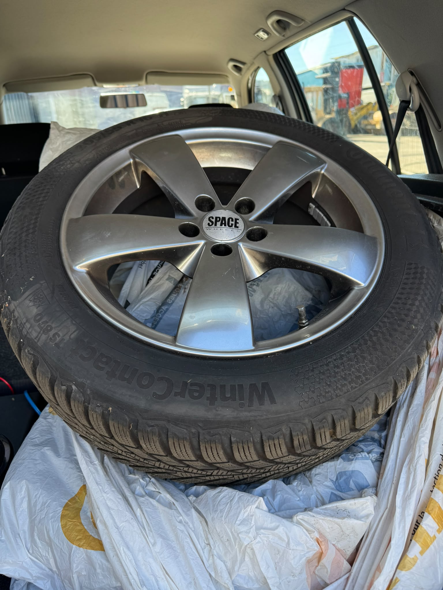 VW Golf 1.6 16V Pacific-image-14
