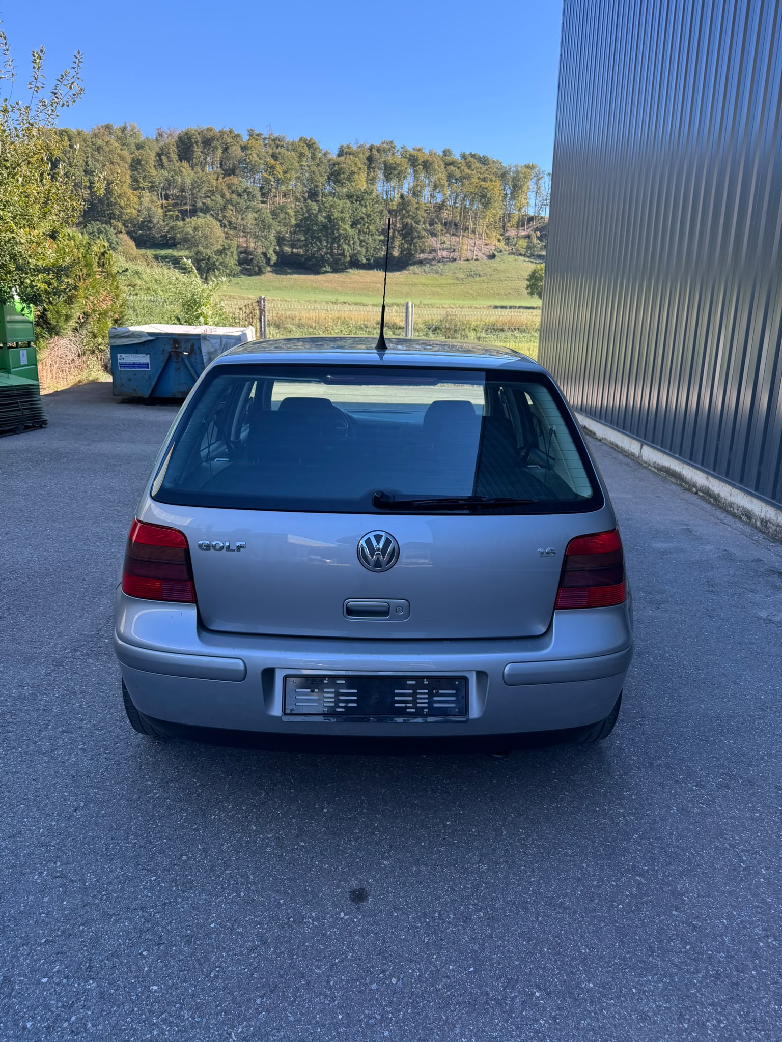 VW Golf 1.6 16V Pacific-image-5