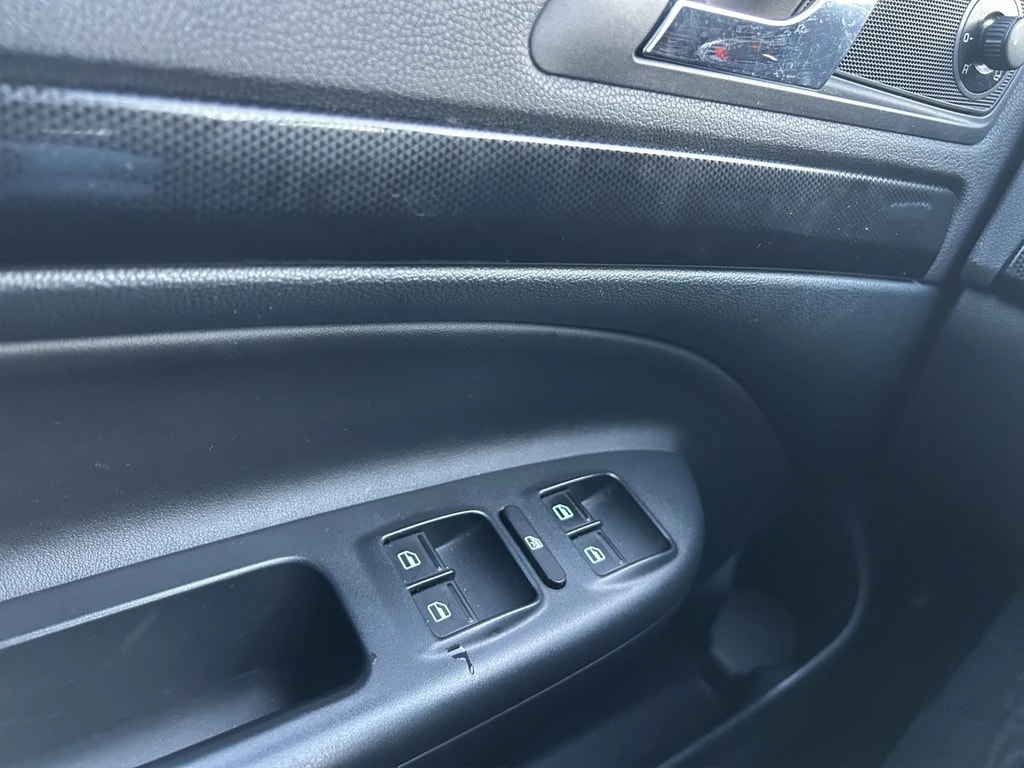 SKODA Octavia Combi 2.0 TDI RS DSG-image-17