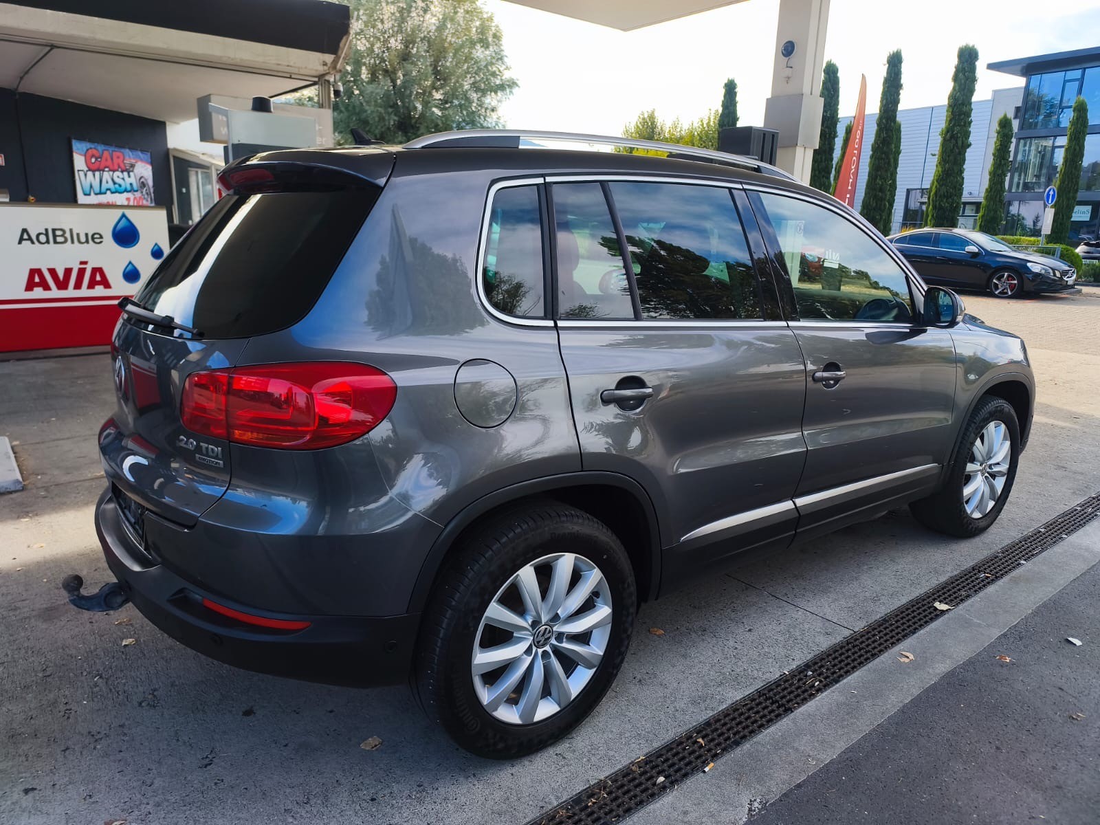 VW Tiguan 2.0 TDI BMT Cup 4Motion DSG-image-2