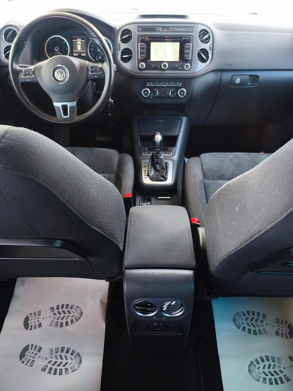 VW Tiguan 2.0 TDI BMT Cup 4Motion DSG-image-10