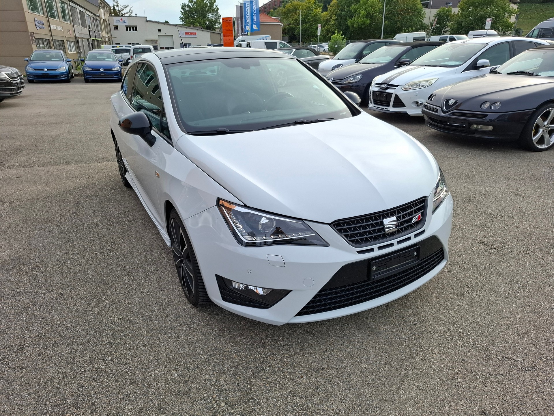 SEAT Ibiza SC 1.8 TSI Cupra-image-2