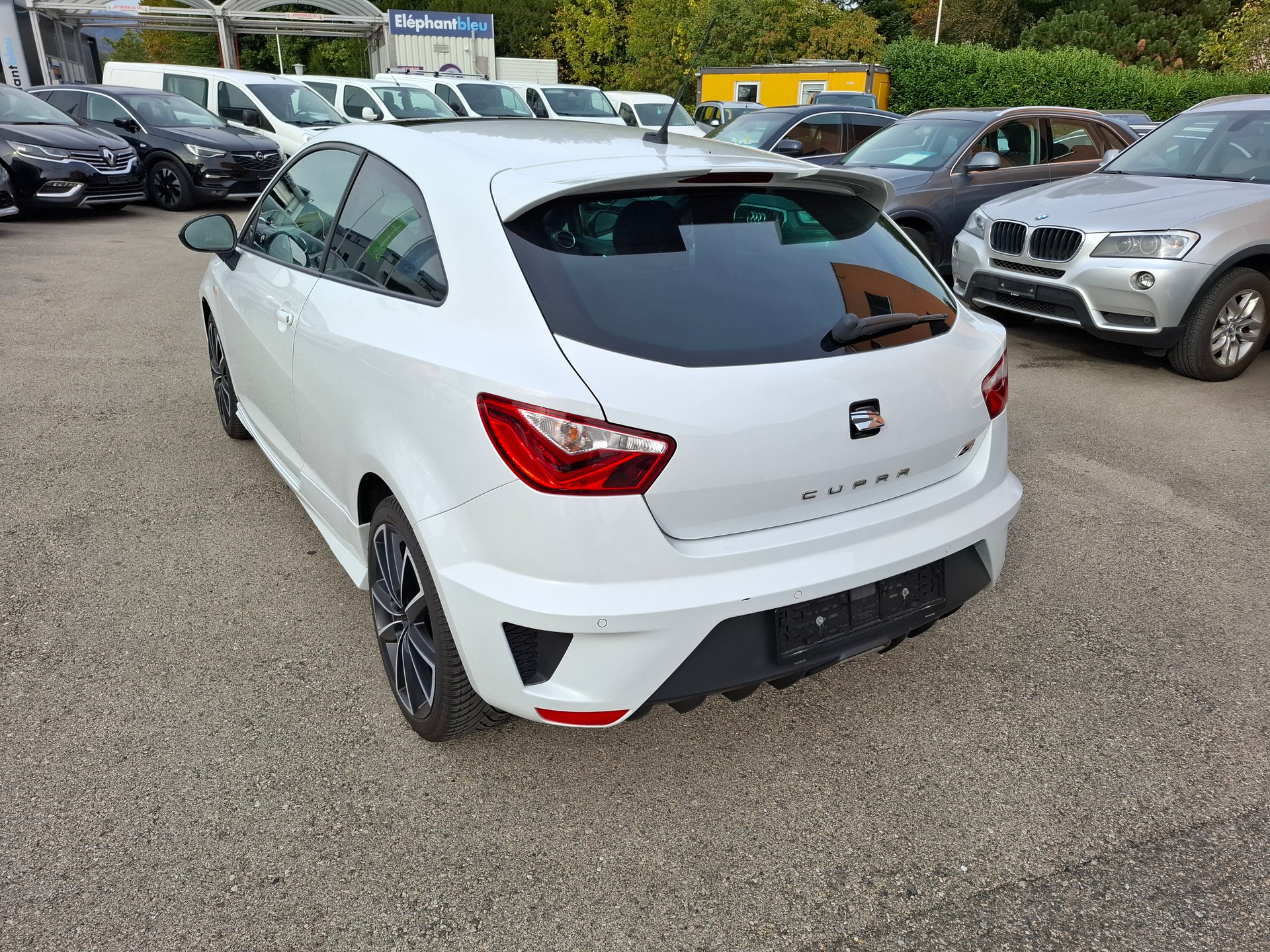 SEAT Ibiza SC 1.8 TSI Cupra-image-3