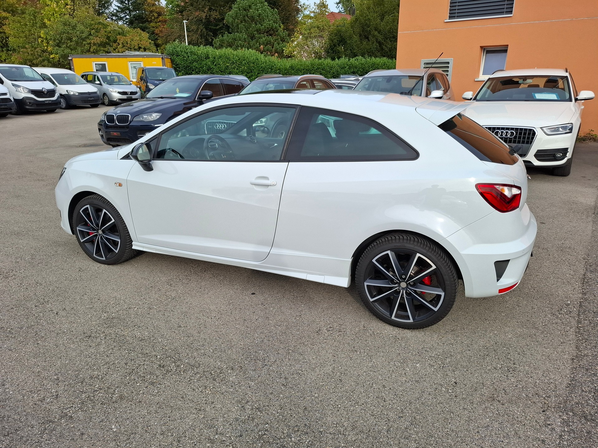SEAT Ibiza SC 1.8 TSI Cupra-image-4