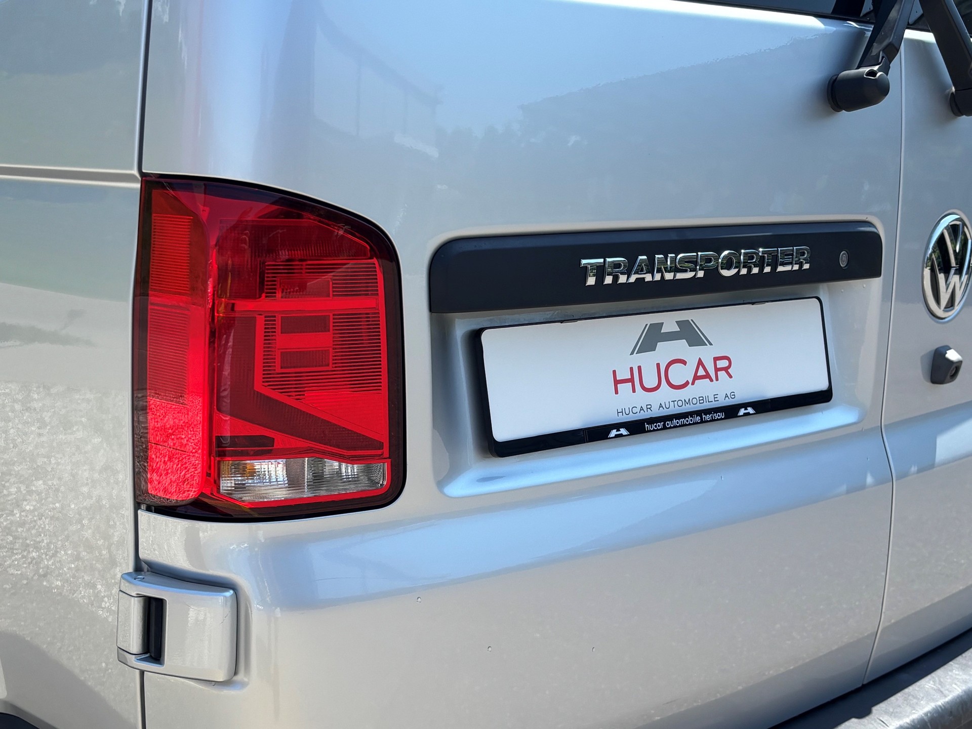 VW T6.1 2.0 TDI Transporter 110 Entry-image-5