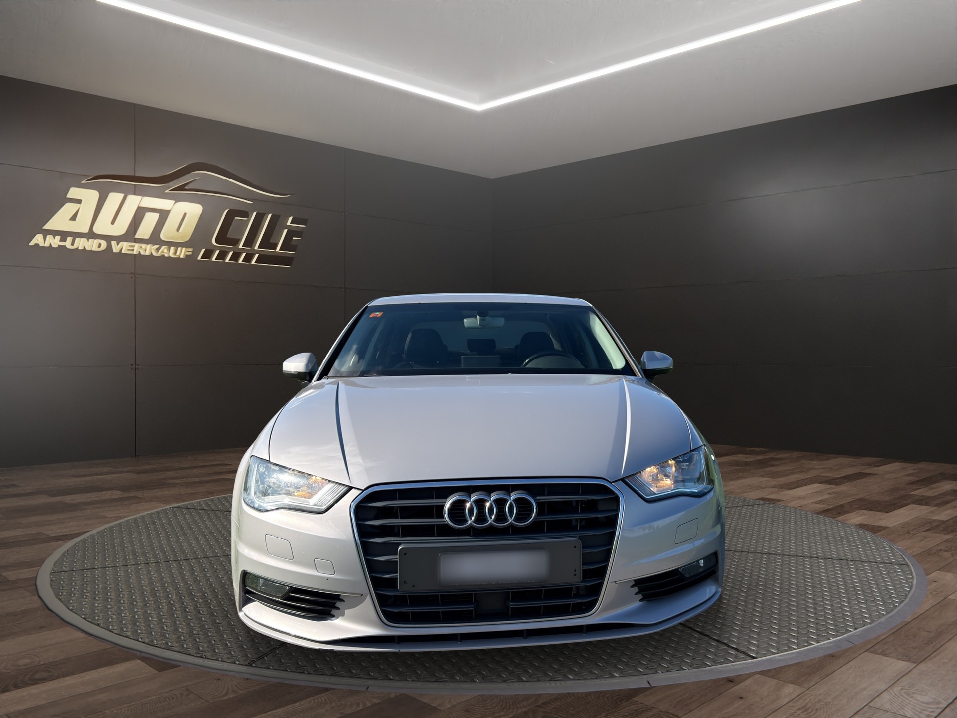 AUDI A3 Limousine 2.0 TDI Attraction-image-1