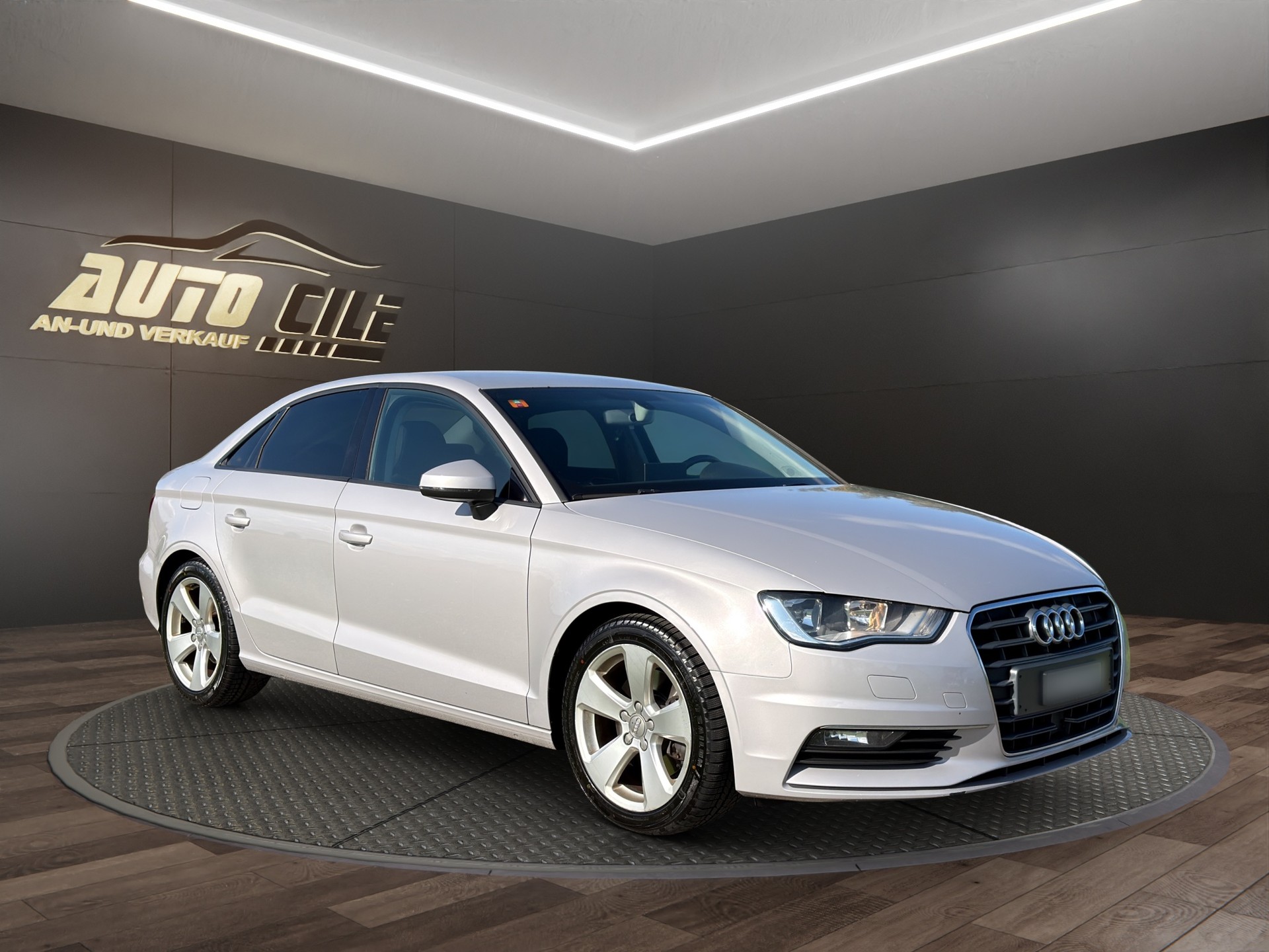 AUDI A3 Limousine 2.0 TDI Attraction-image-2