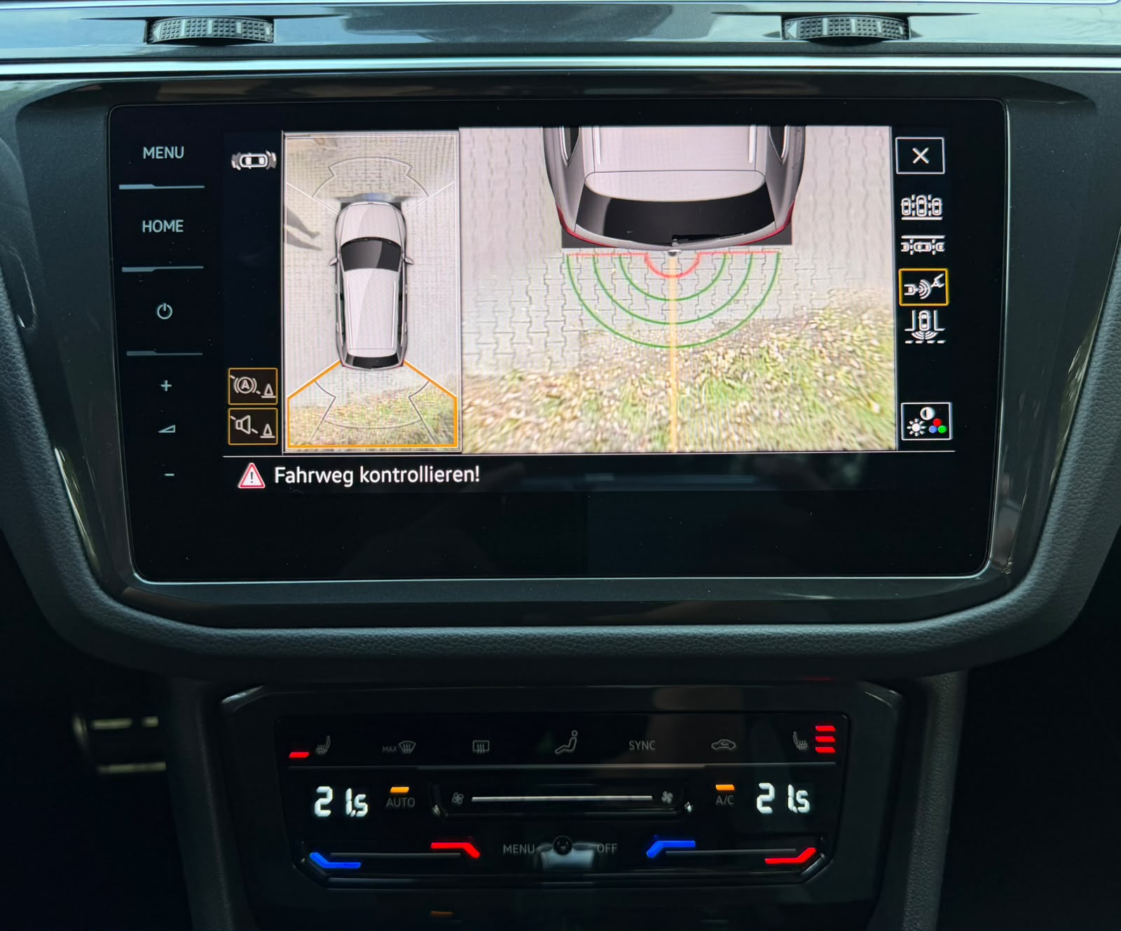 VW Tiguan 1.4TSI PHEV *R LINE* Selection DSG-image-21