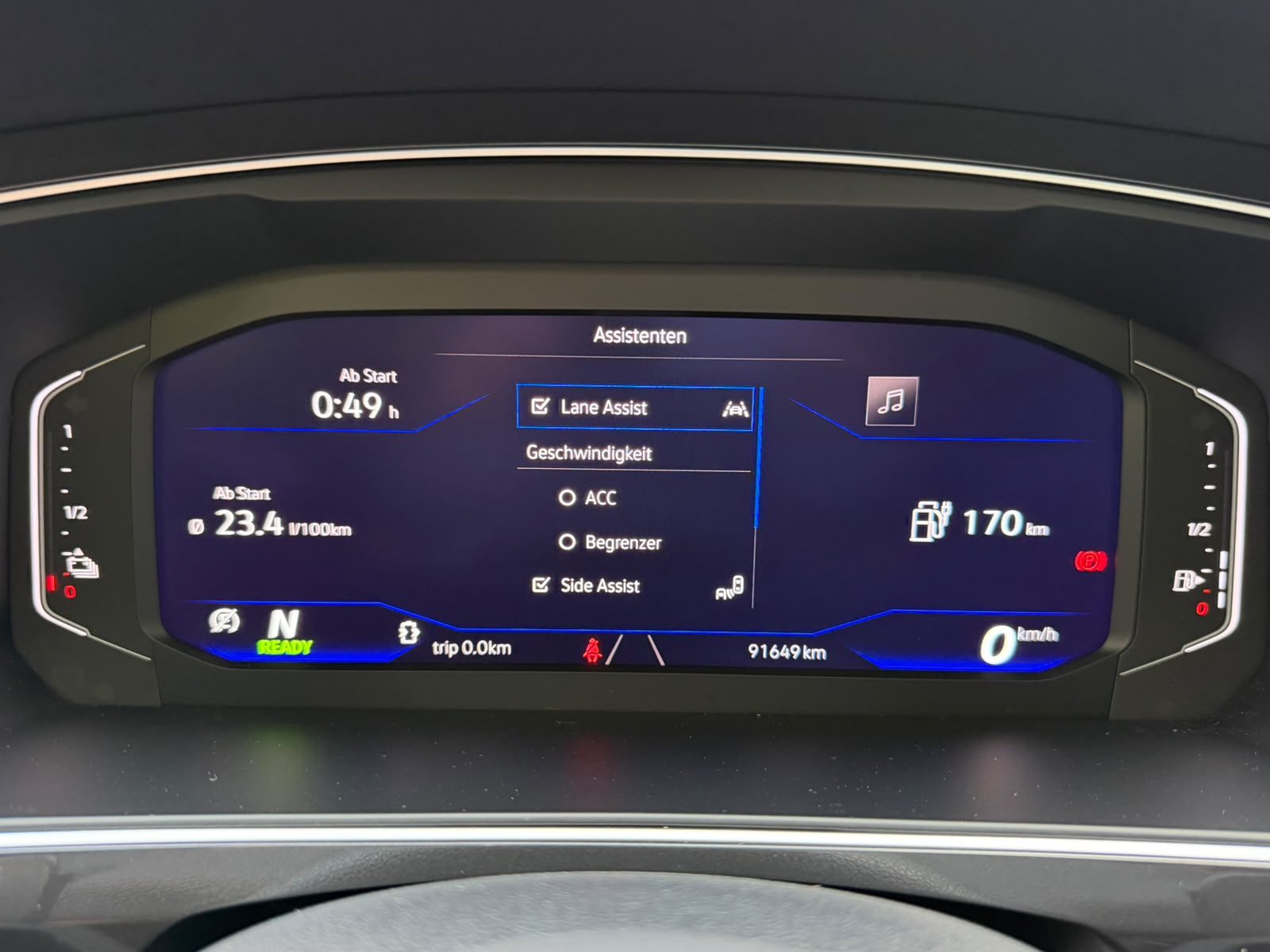 VW Tiguan 1.4TSI PHEV *R LINE* Selection DSG-image-17