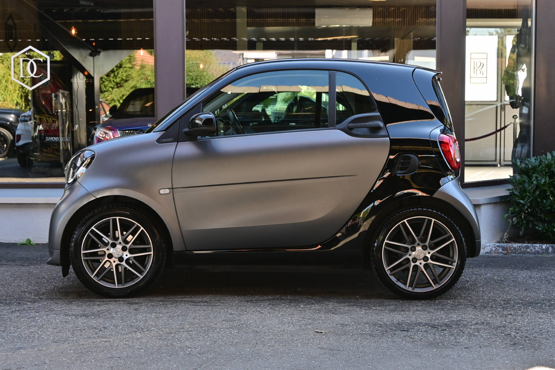 SMART Fortwo Coupé 0.9 Brabus Xclusive *Mattlackierung*Leder*-image-4